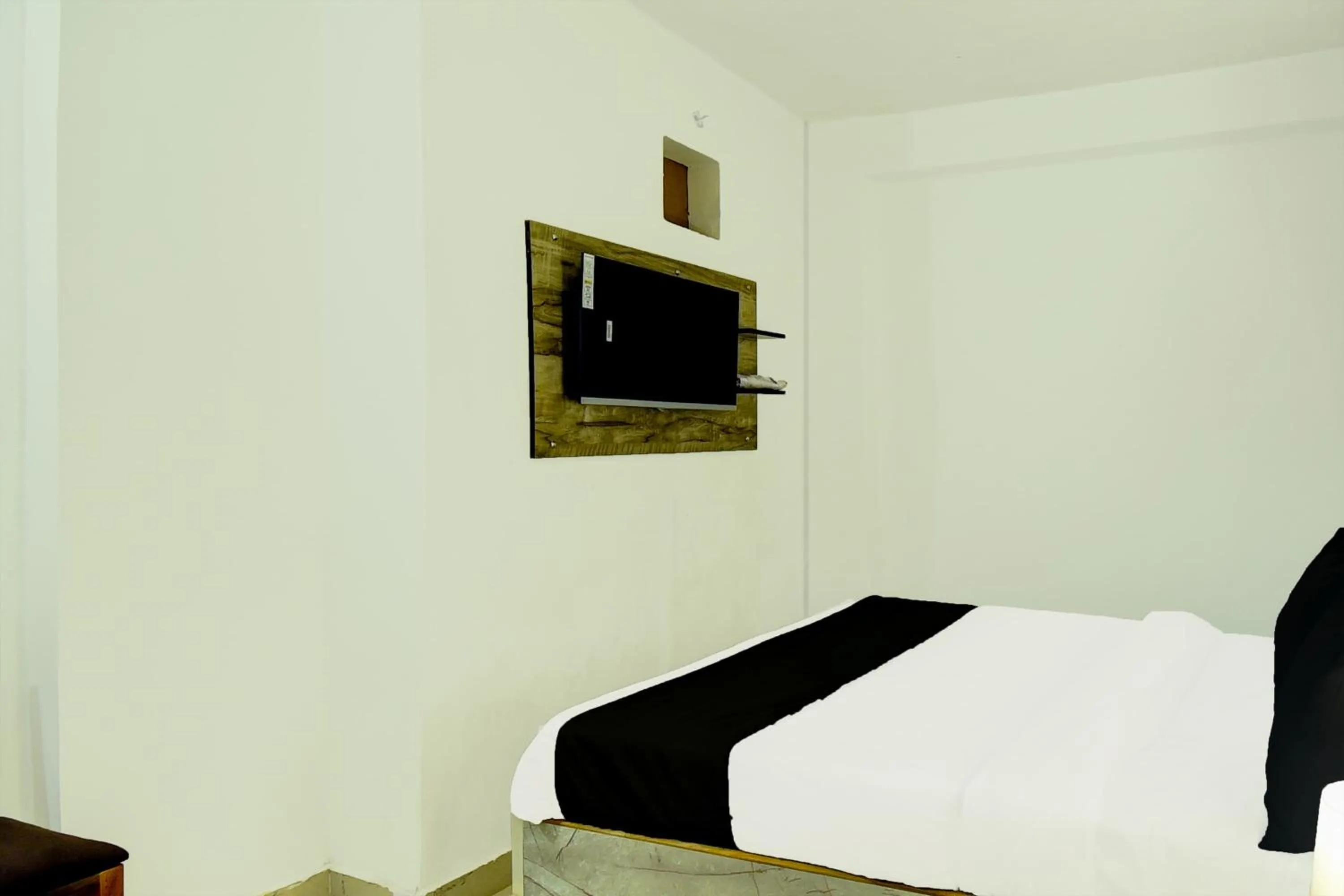 Bedroom, Bed in Hotel Aditya inn