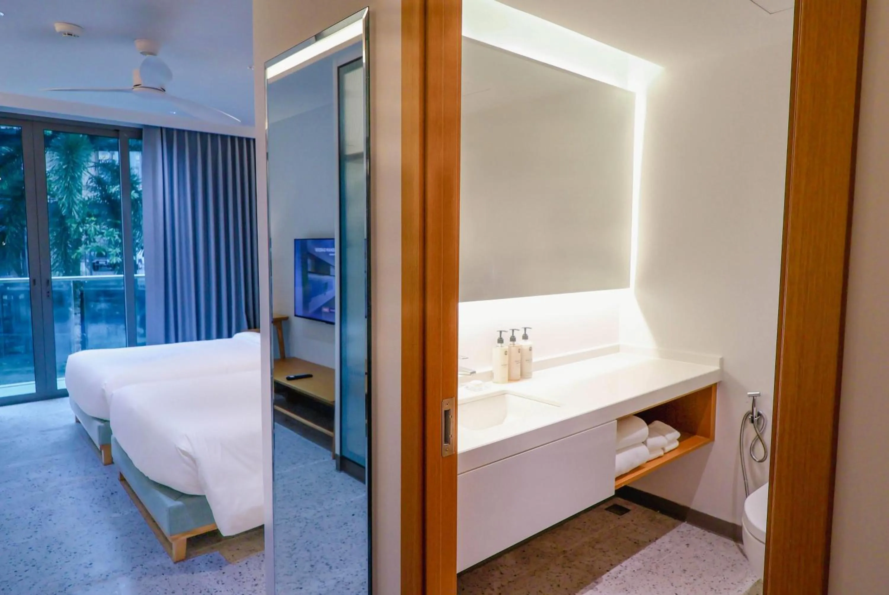 Photo of the whole room, Bed in Wyndham Garden Phuket Kamala