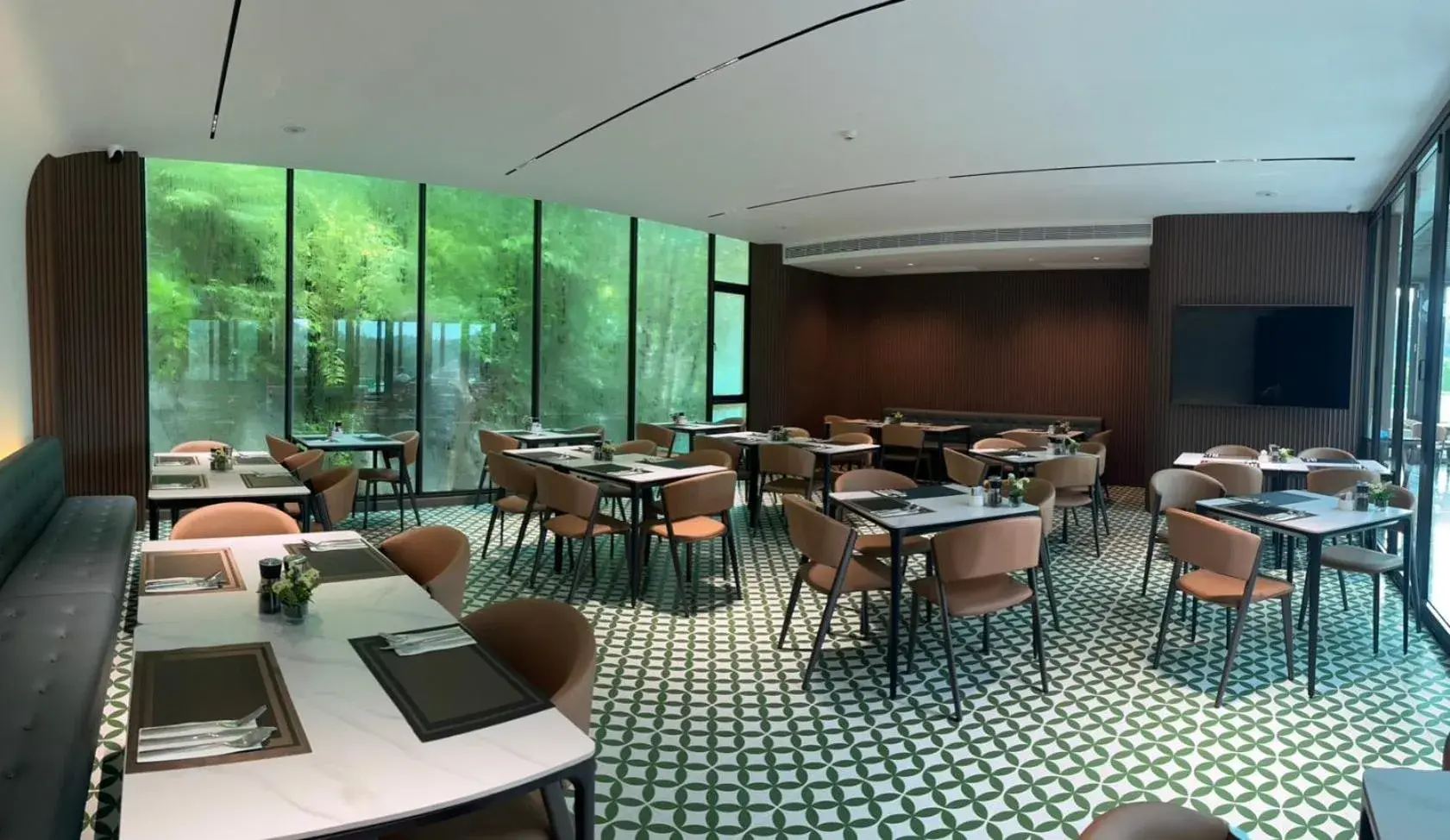 Restaurant/places to eat in Wyndham Garden Phuket Kamala Restaurant/places to eat in Wyndham Garden Phuket Kamala