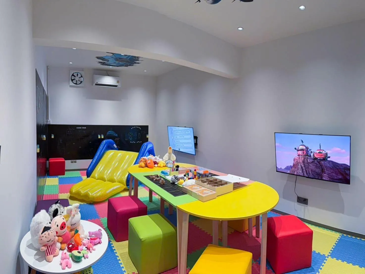 Children play ground in Wyndham Garden Phuket Kamala