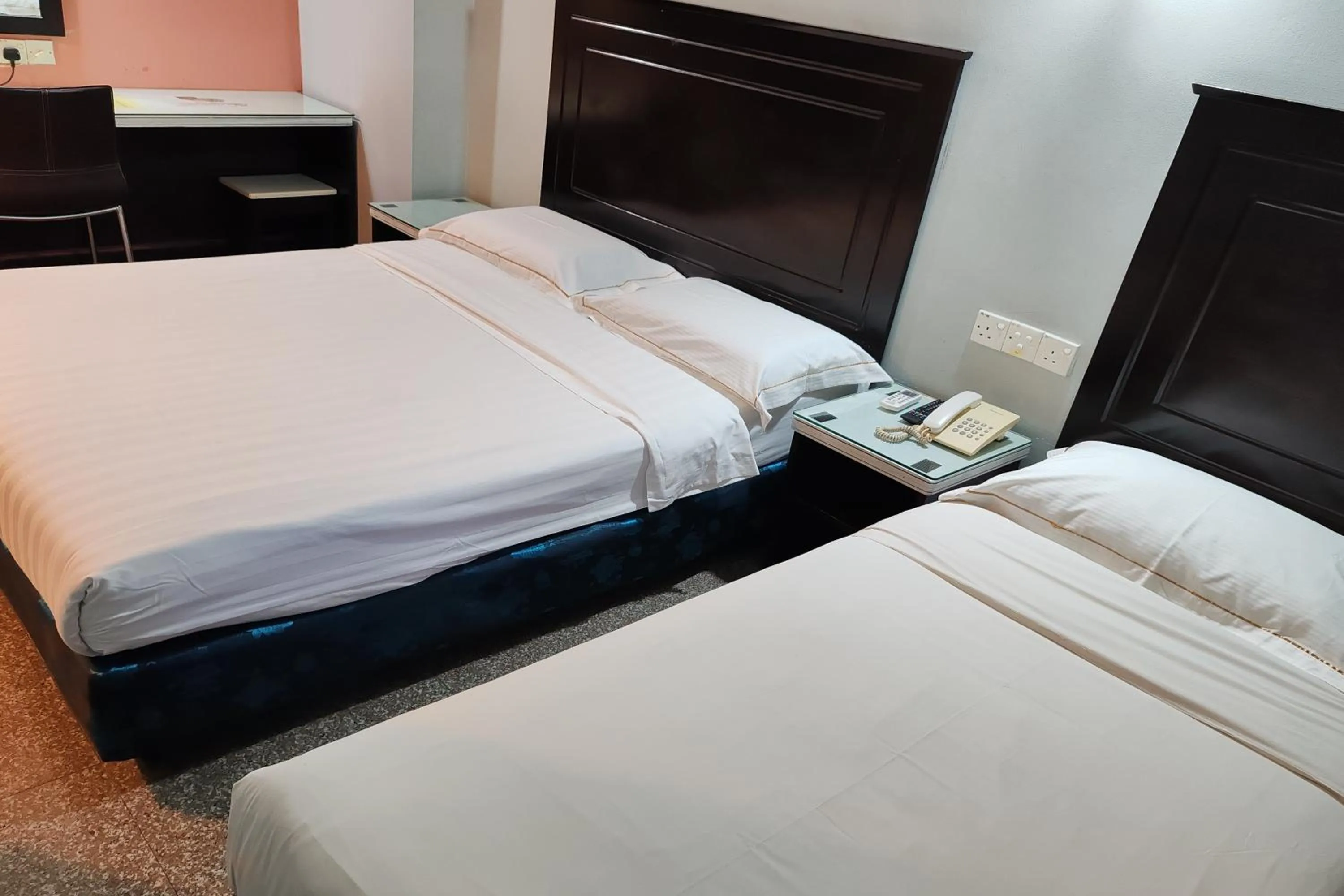 Bed in Hotel Sri Puchong