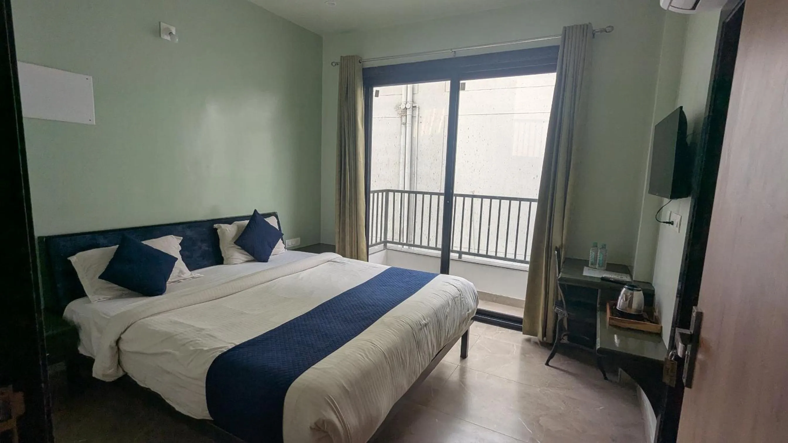 MAHA RAAS A unit of RAAS LEELA Hotels and Resort