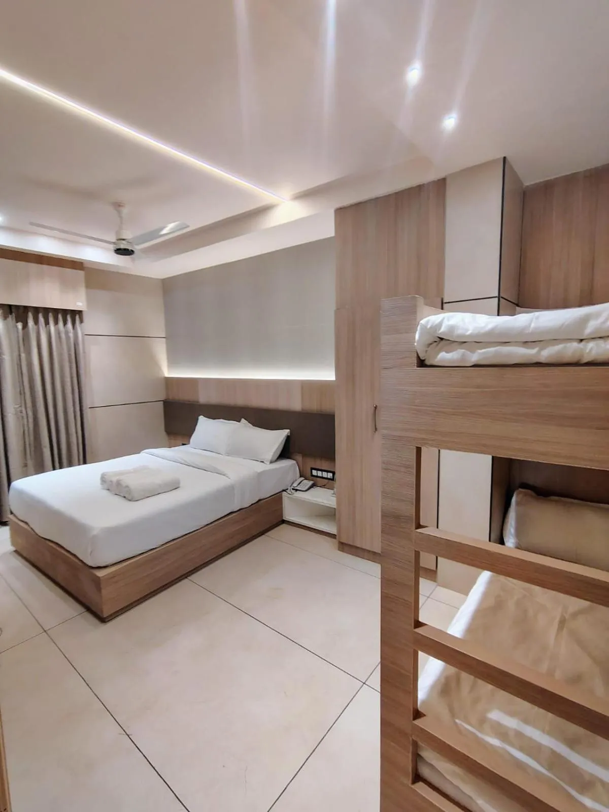 Bed in Hotel Shriram Cottage