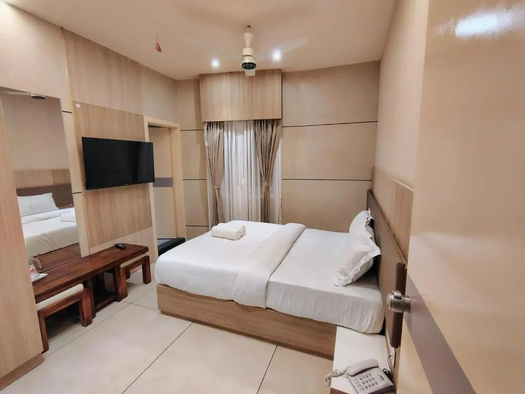 Bedroom in Hotel Shriram Cottage