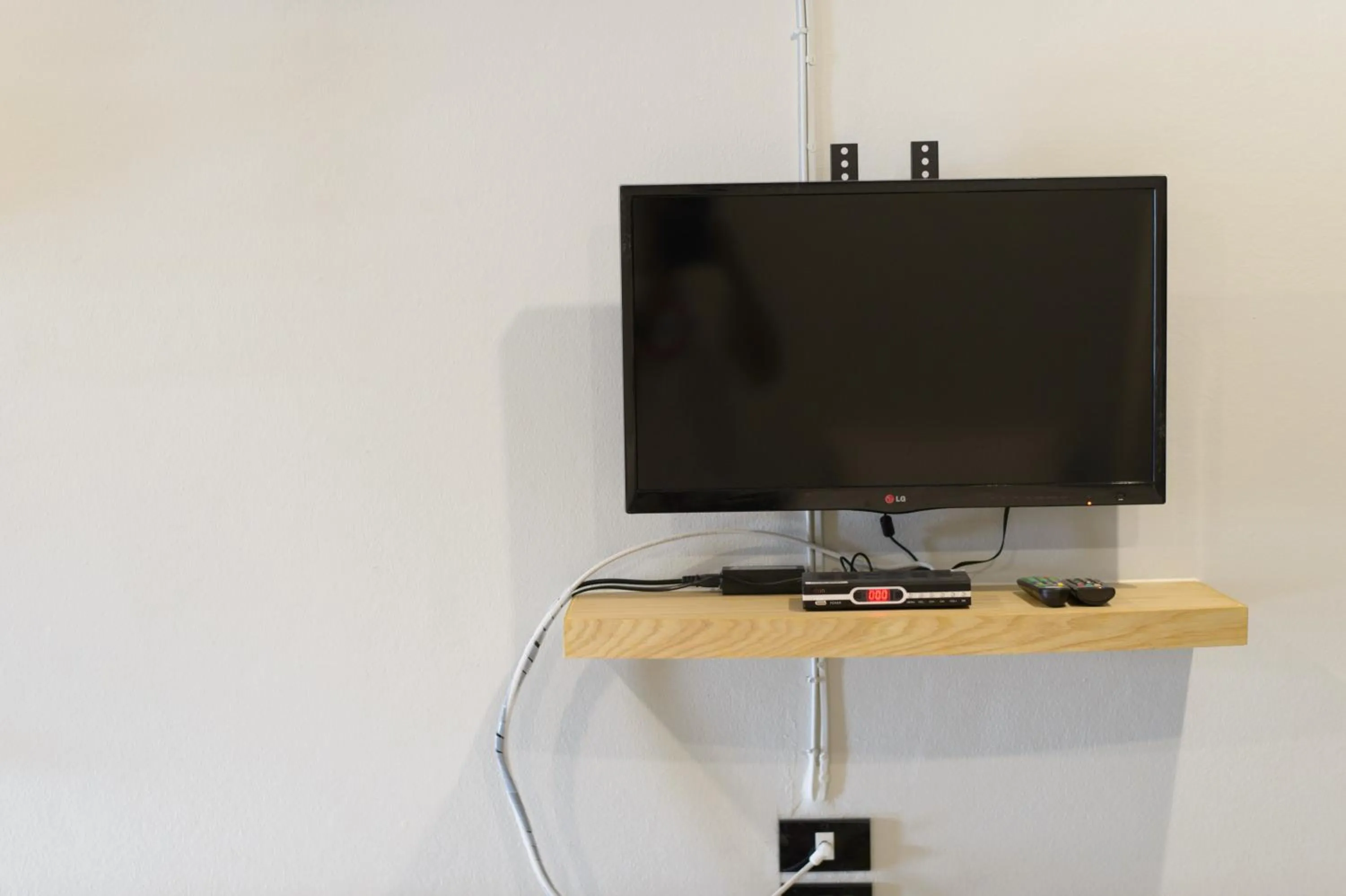 TV and multimedia in Little Lanna Guesthouse