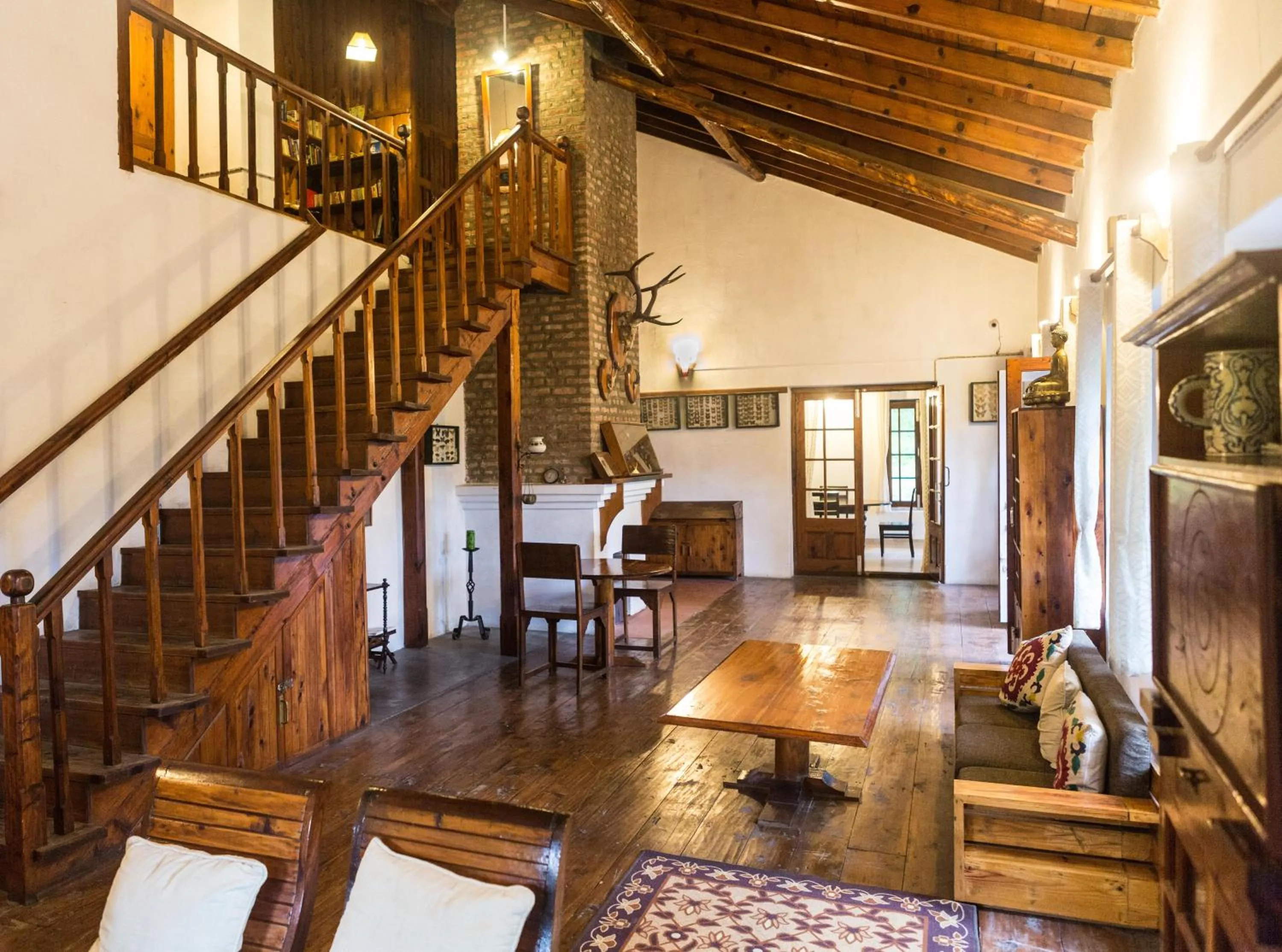 Lobby or reception in Fredy's Bungalow near Nainital