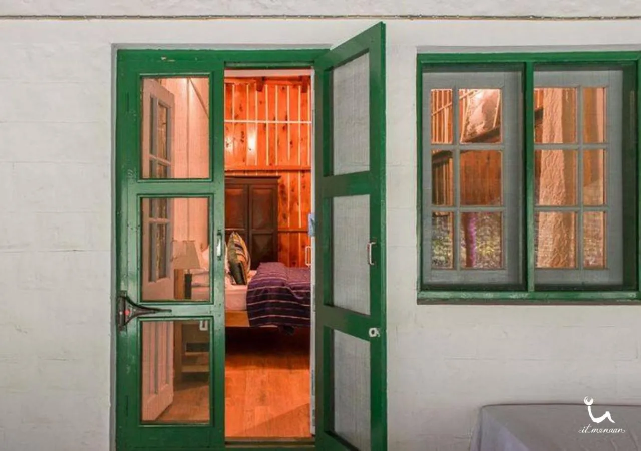 Balcony/Terrace in Fredy's Bungalow near Nainital