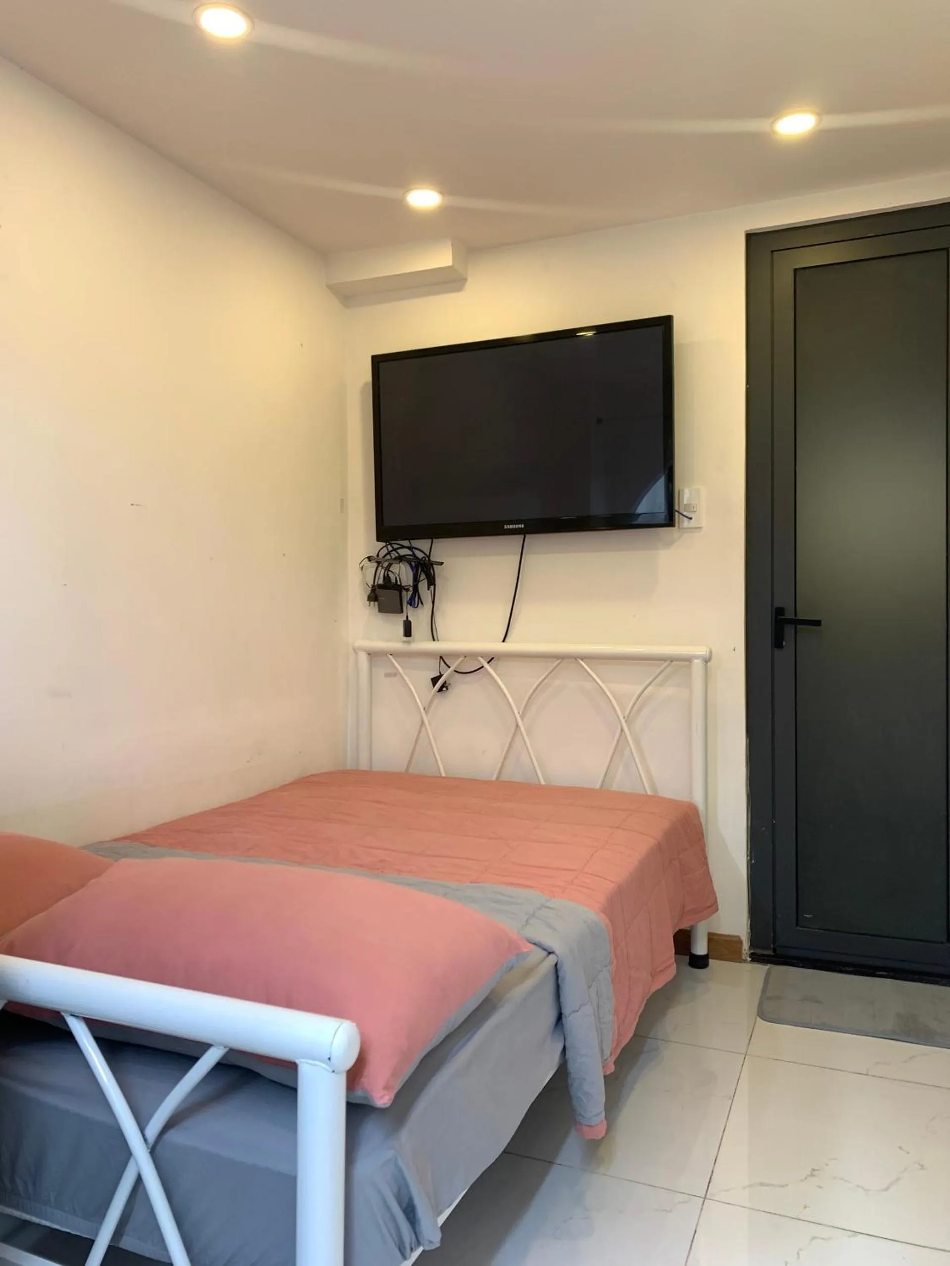 Bed in Lunaria Maison - Local Side