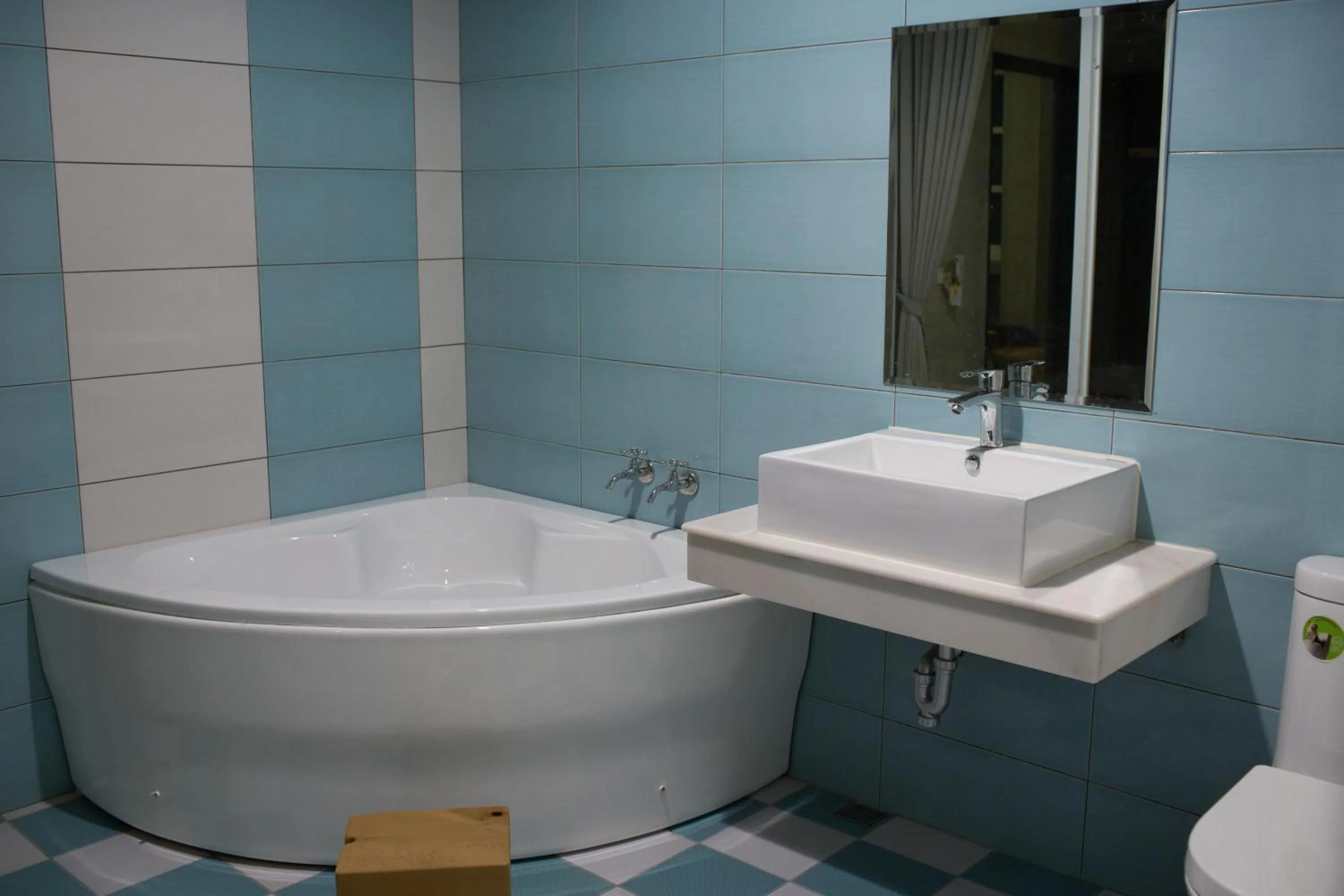 Water Reflections at Ease