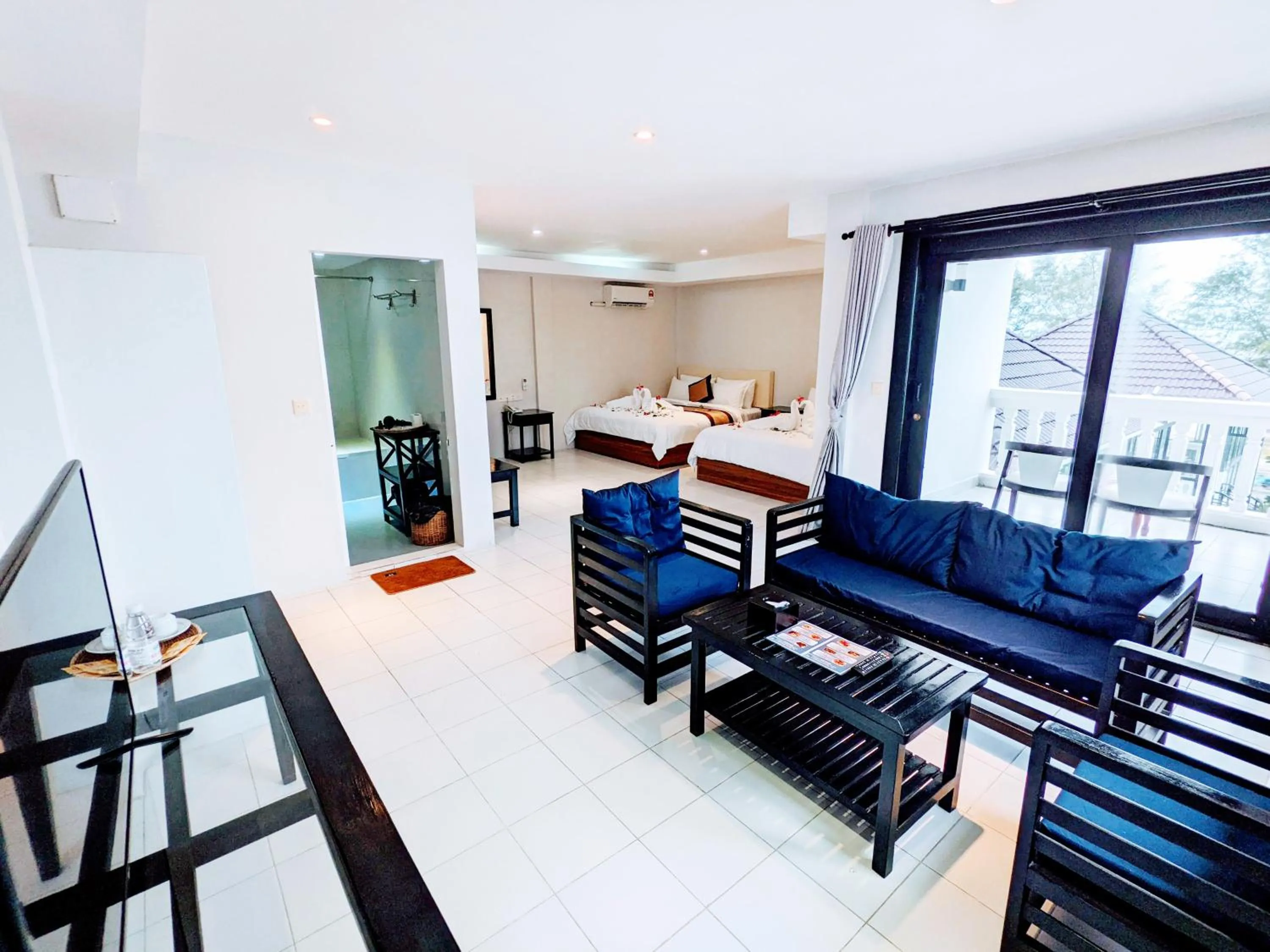 Photo of the whole room in Mary Beach Hotel & Resort