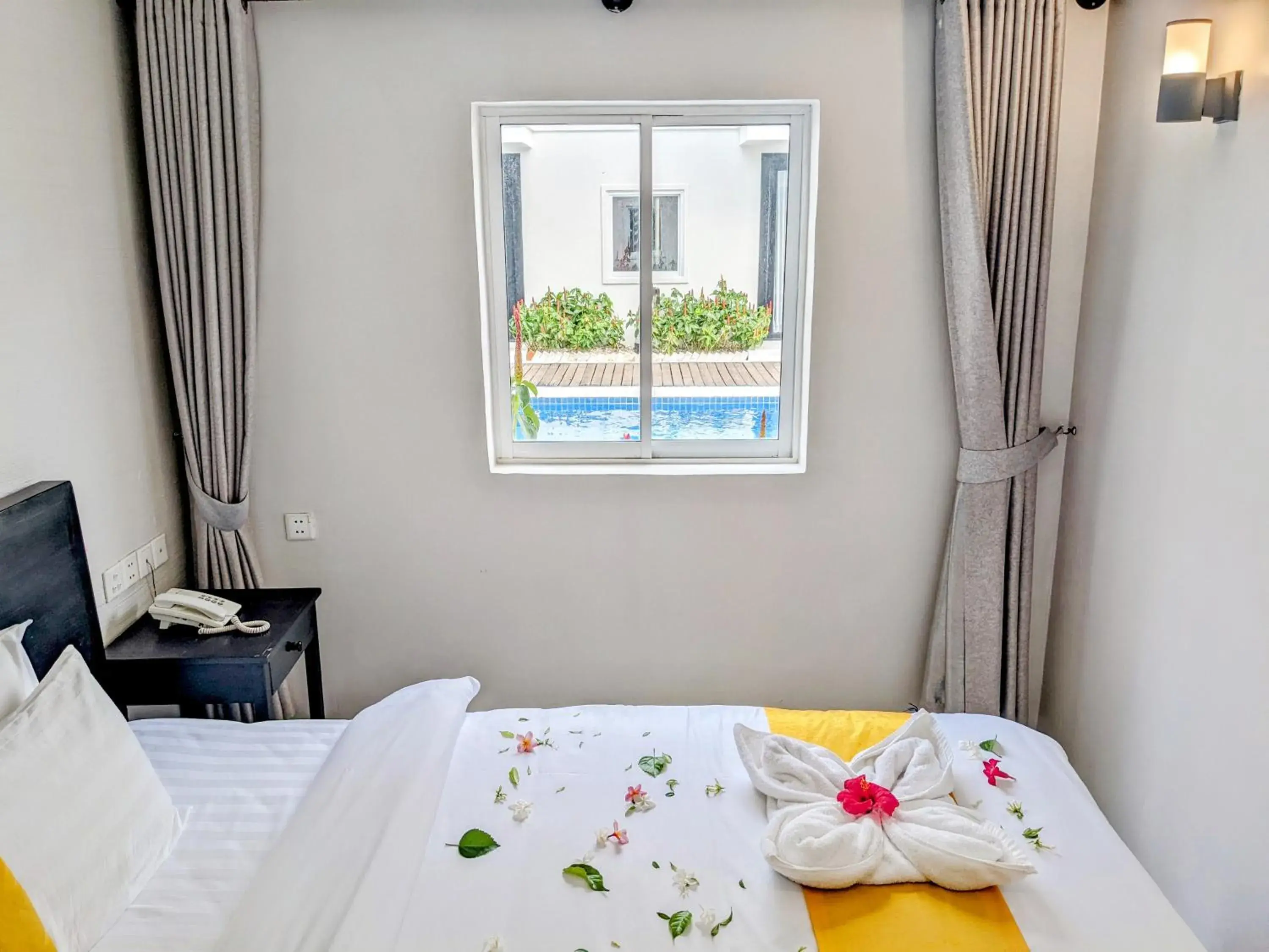 Deluxe Pool View with Private Balcony in Mary Beach Hotel & Resort Deluxe Pool View with Private Balcony in Mary Beach Hotel & Resort