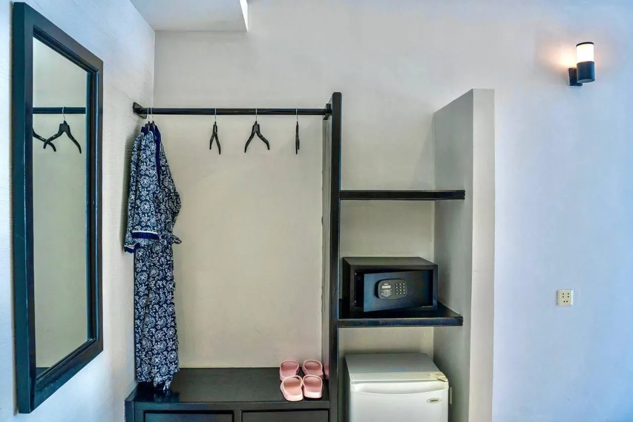 safe in Mary Beach Hotel & Resort