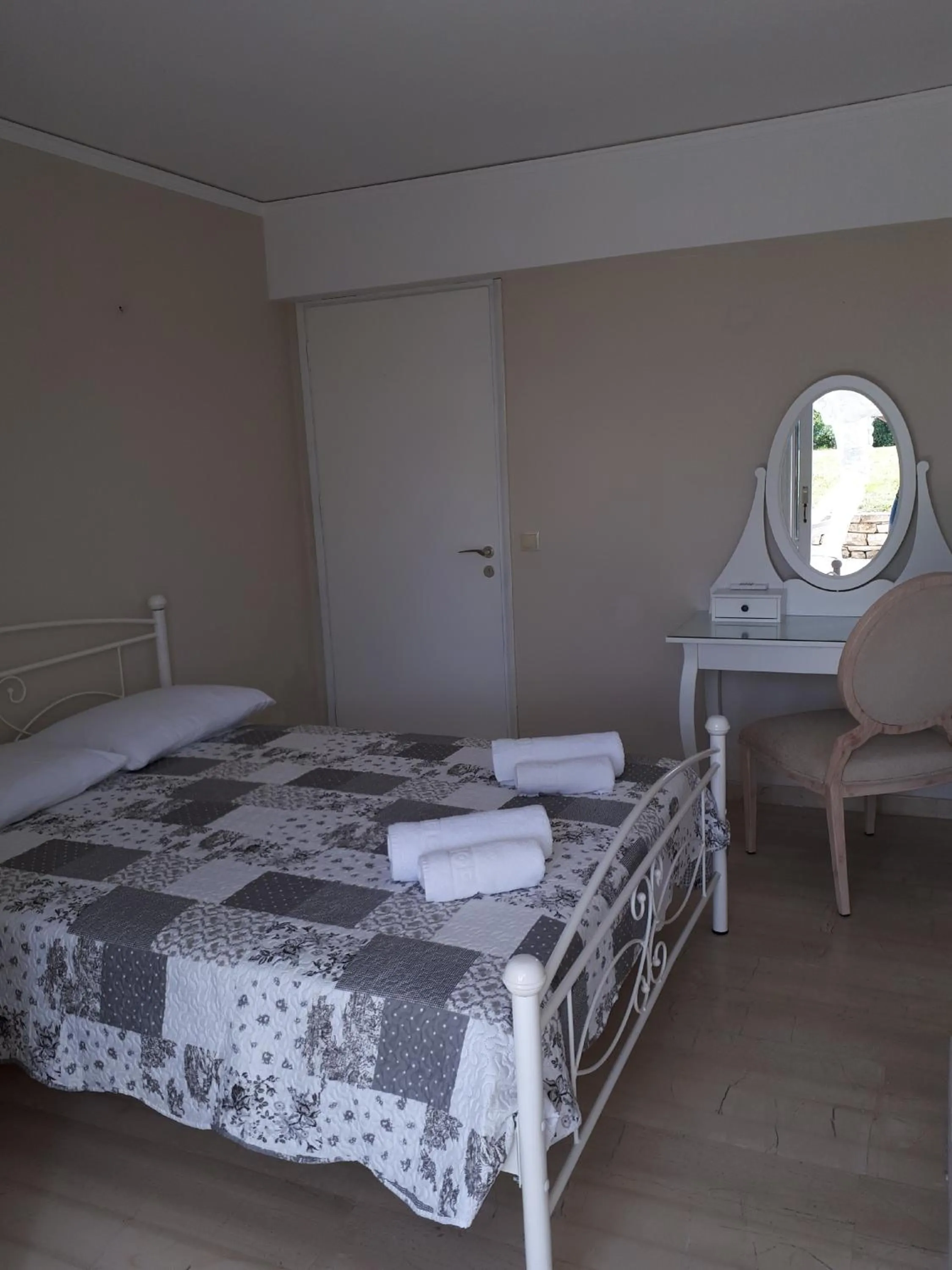 Bed in Akti Anastasia