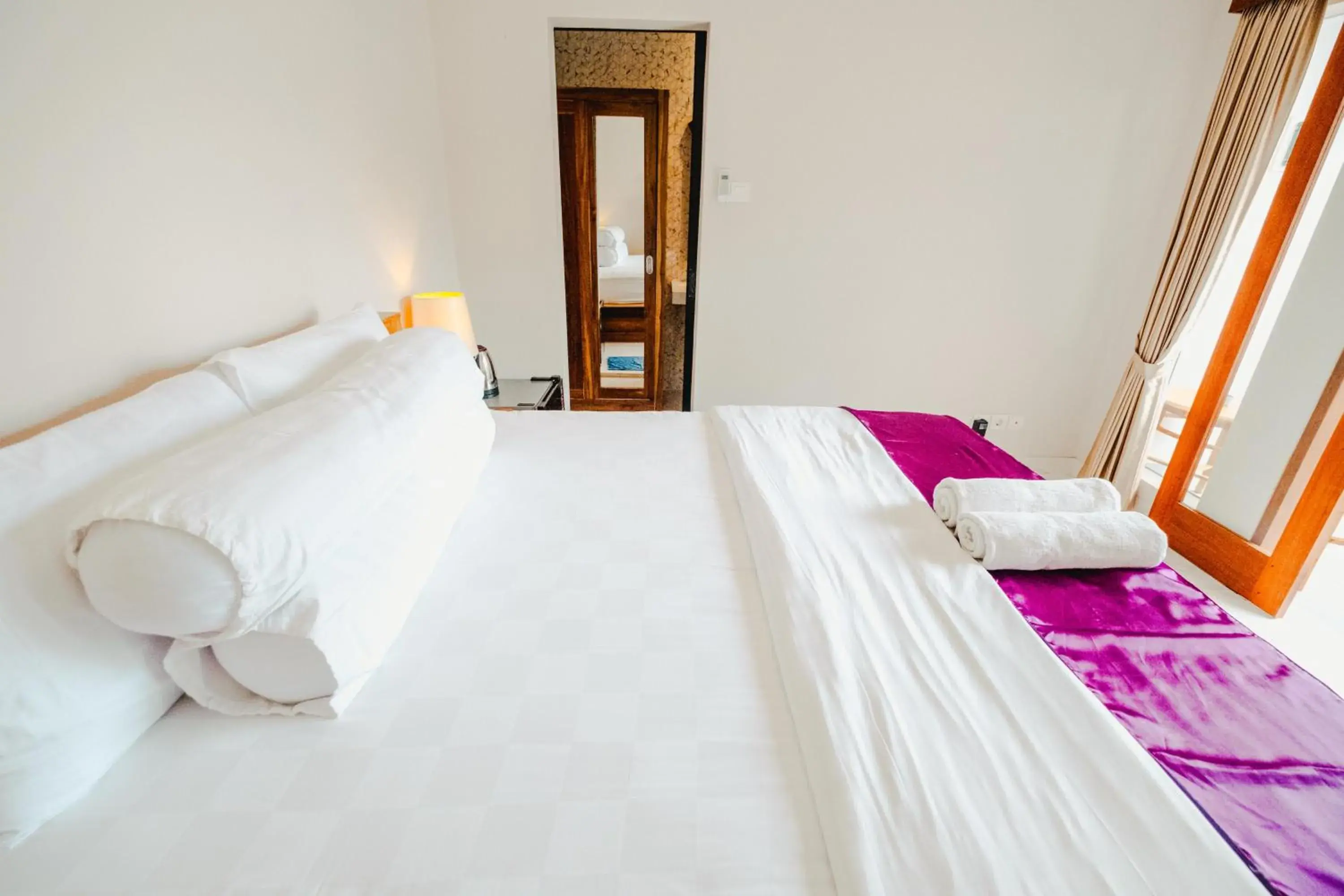 Bed in Turtle Shelter Guest House Bed in Turtle Shelter Guest House