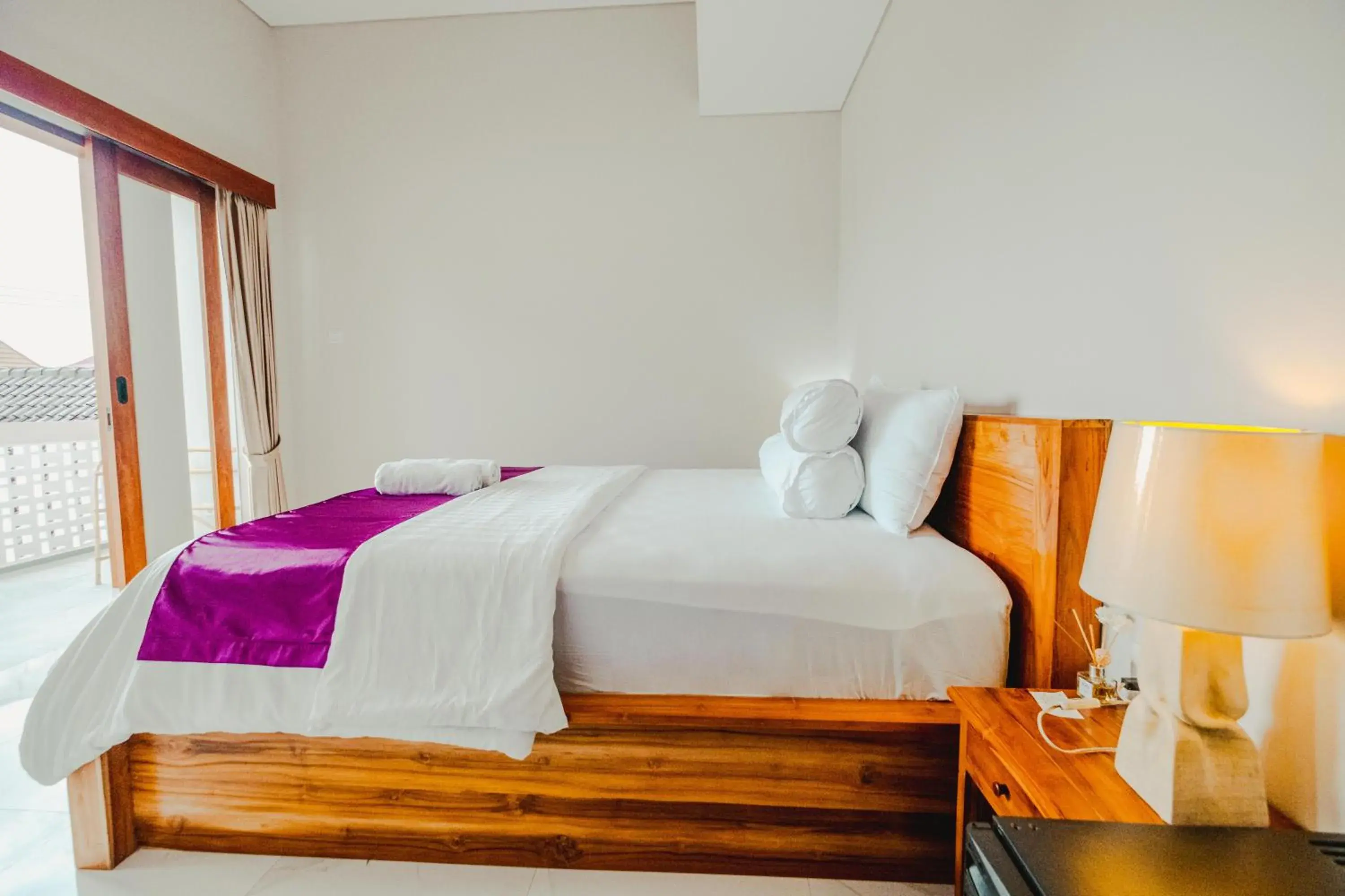 Bed in Turtle Shelter Guest House Bed in Turtle Shelter Guest House