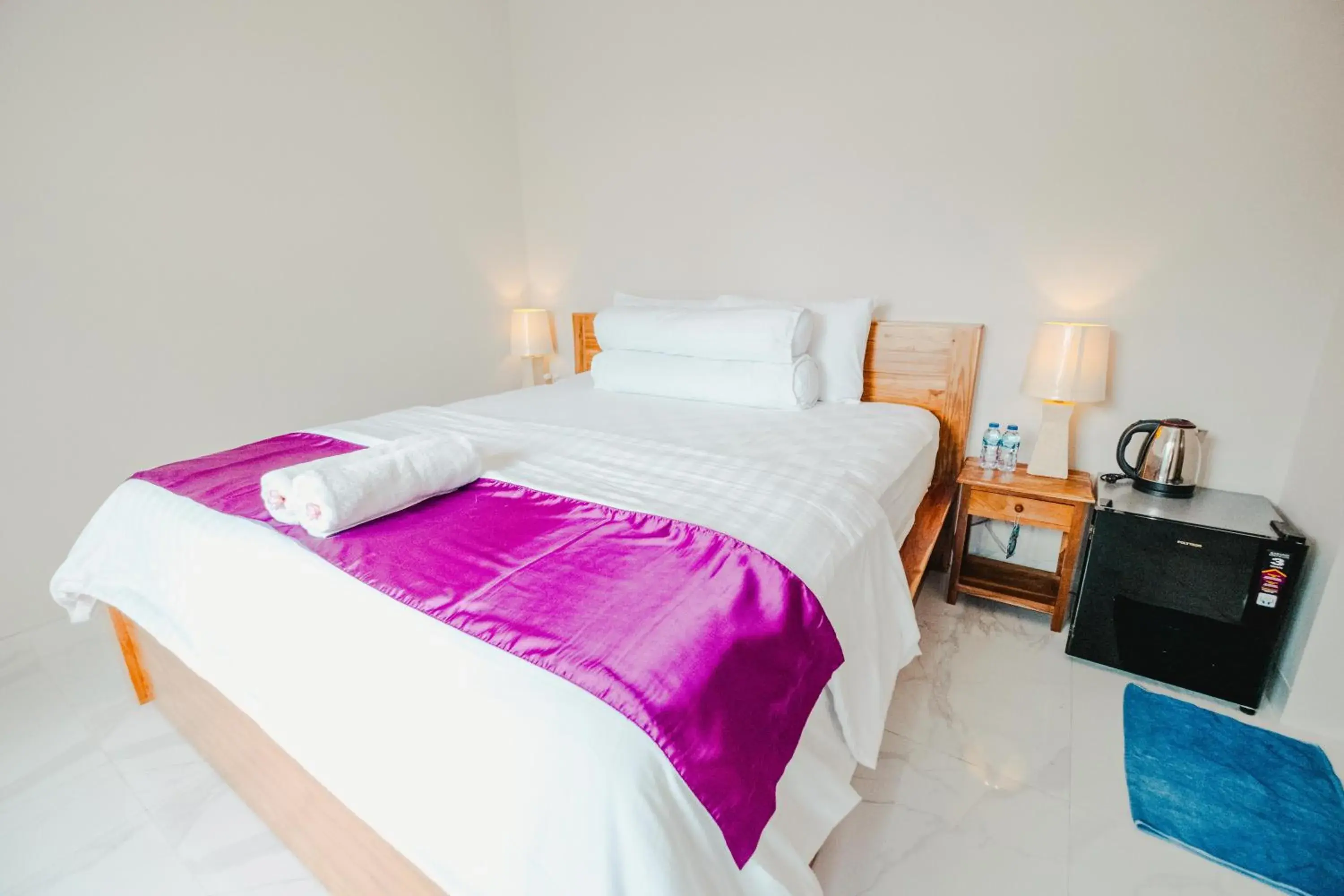 Bed in Turtle Shelter Guest House Bed in Turtle Shelter Guest House