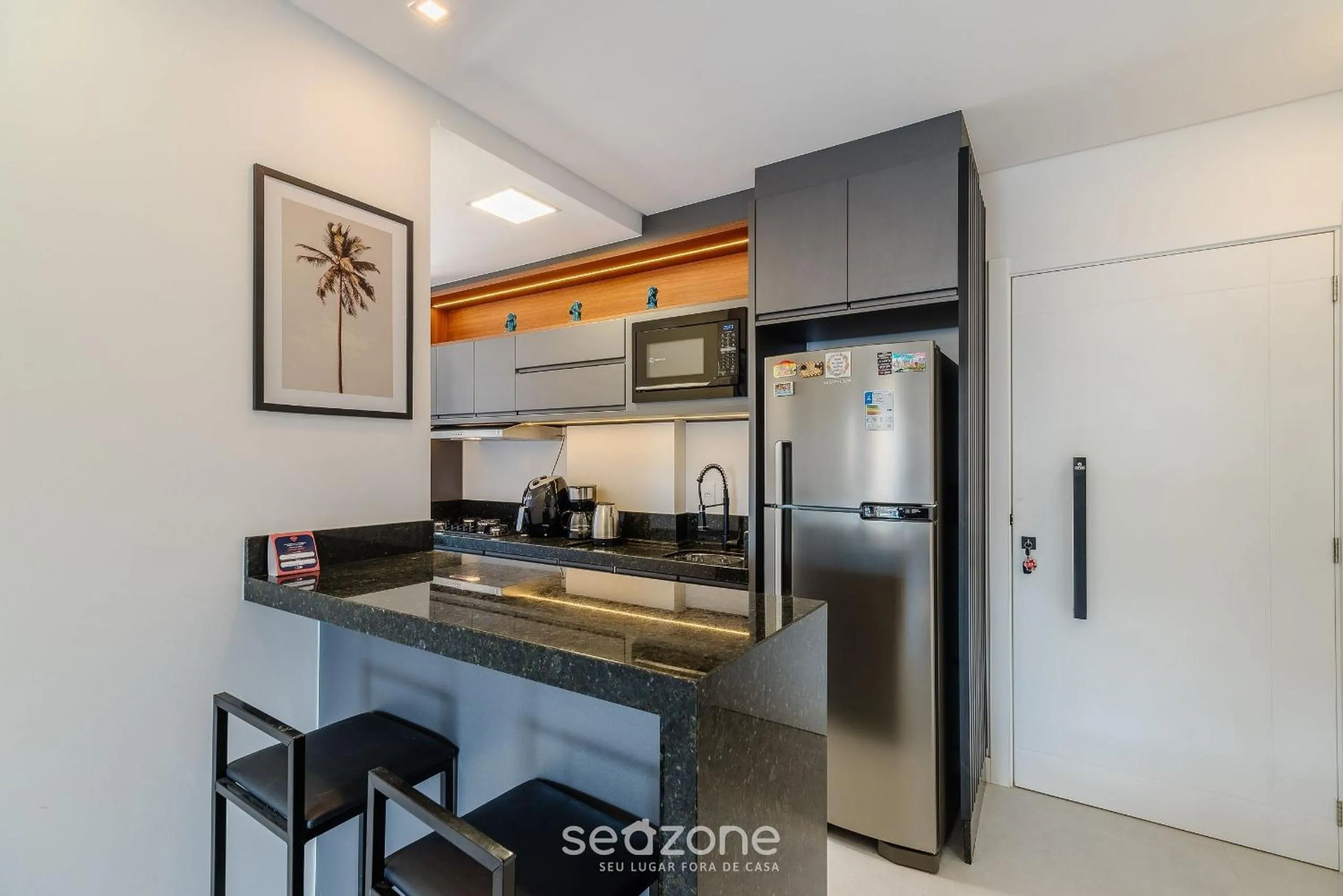 Apt Sea View 500m Beach Itapema DSH1702