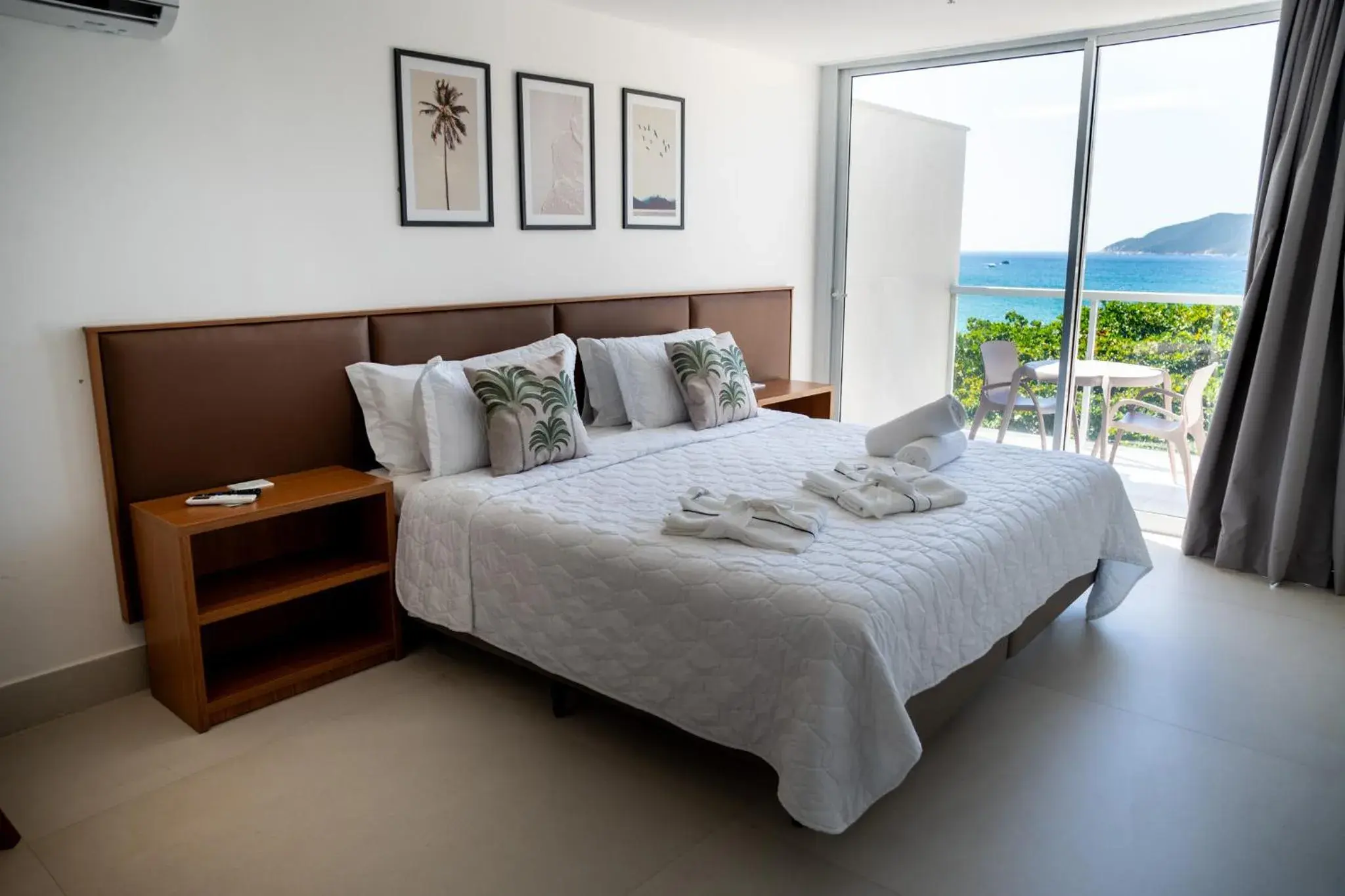 Suite with Hot Tub in Arraial Concept Hotel Suite with Hot Tub in Arraial Concept Hotel
