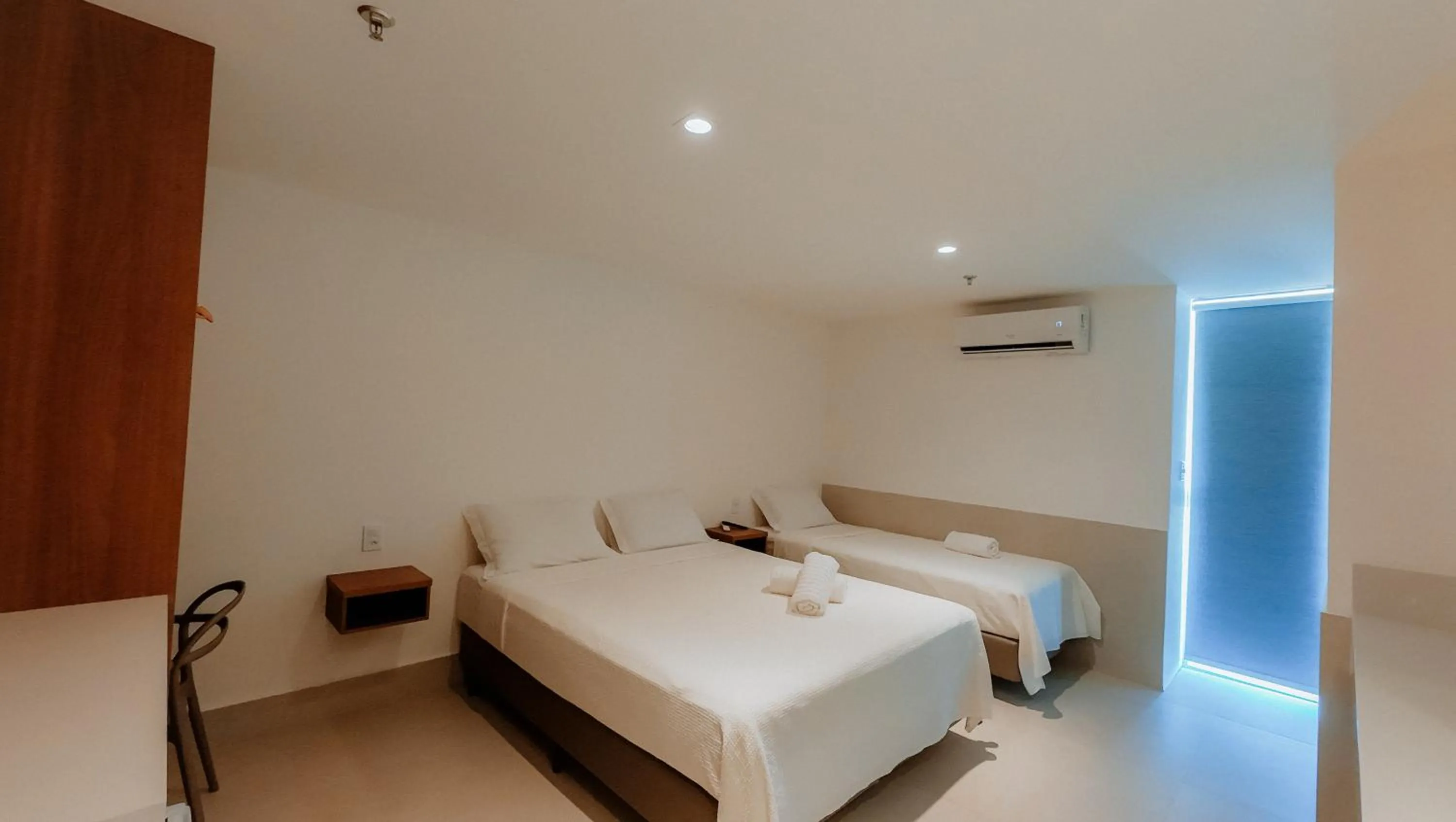 Photo of the whole room, Bed in Arraial Concept Hotel