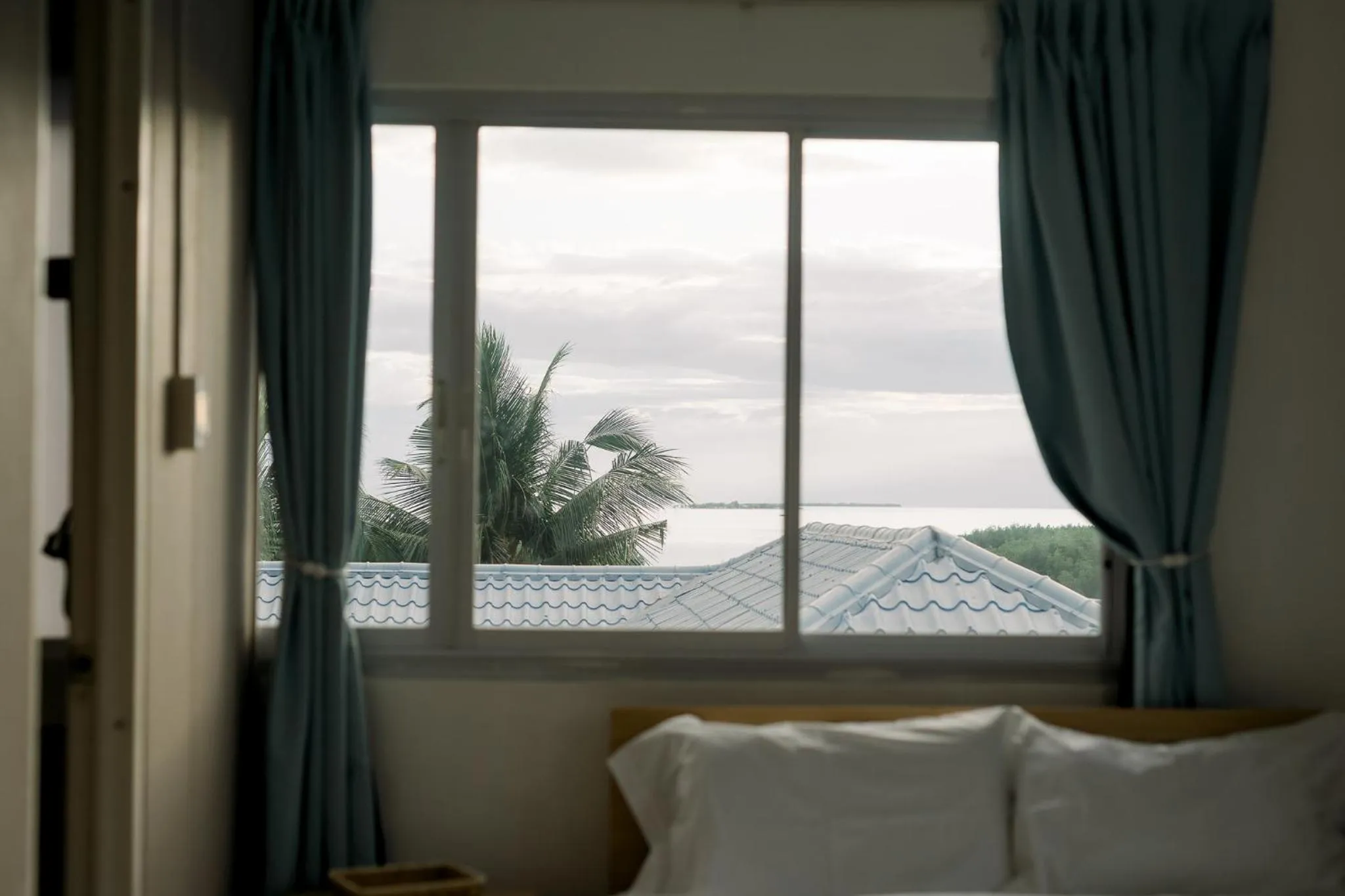 Bed in 8 Plus Beach Resort