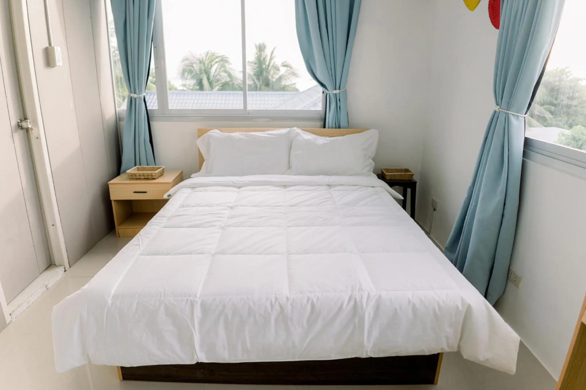 Bed in 8 Plus Beach Resort