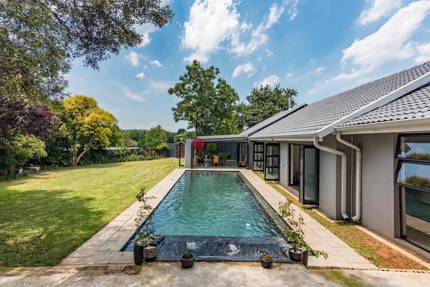 Garden in The Urban Sanctuary Boutique Hotel & Retreat