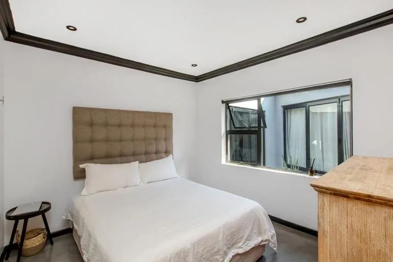 The Urban Sanctuary Boutique Hotel & Retreat