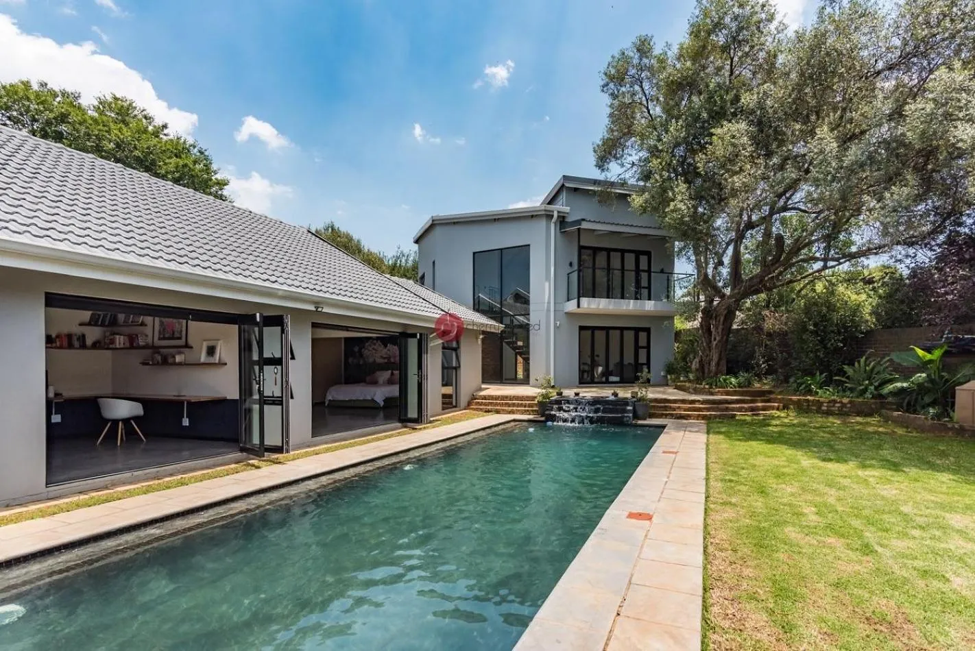Swimming pool in The Urban Sanctuary Boutique Hotel & Retreat