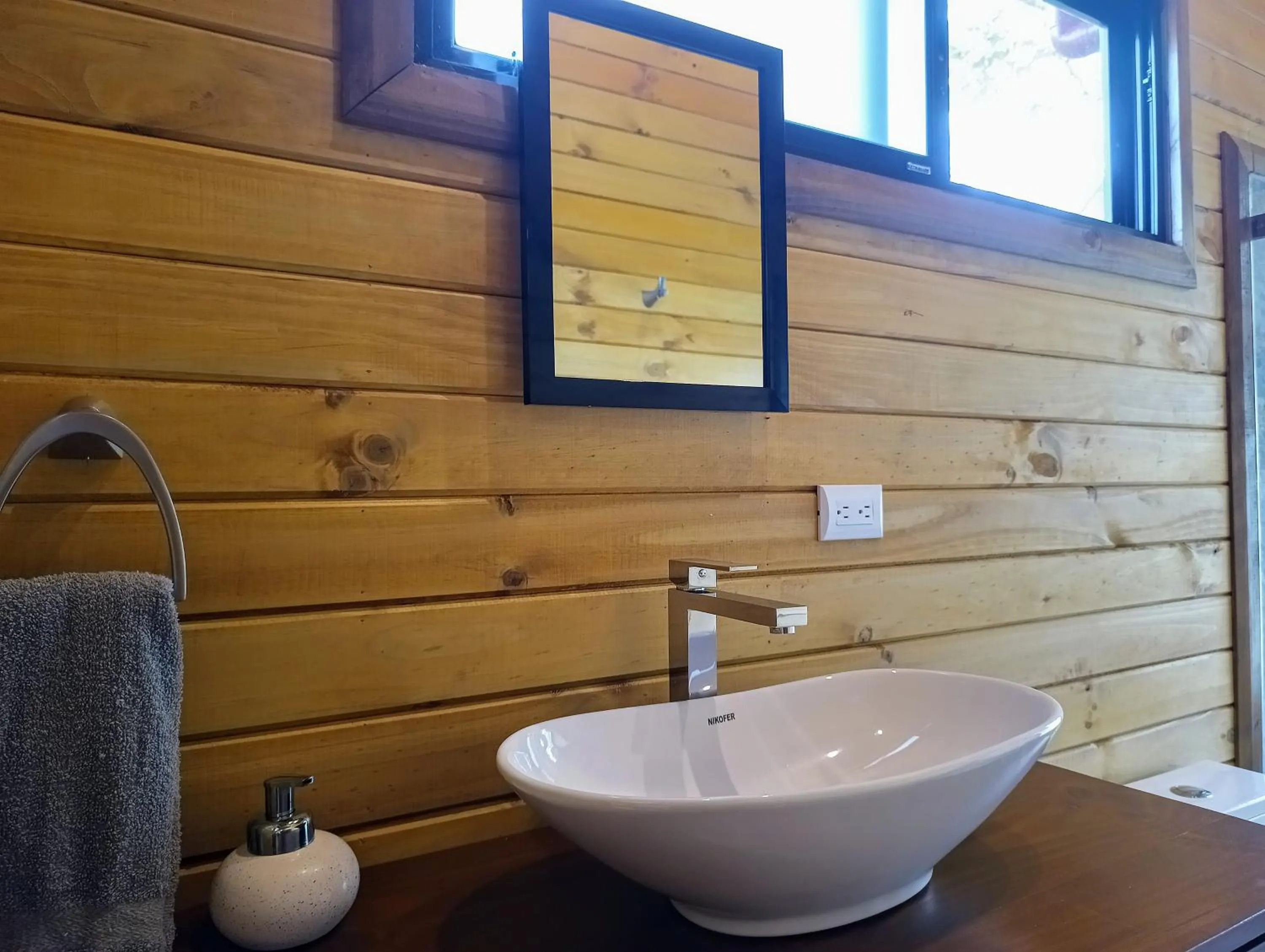 Bathroom in Thoas Lodge