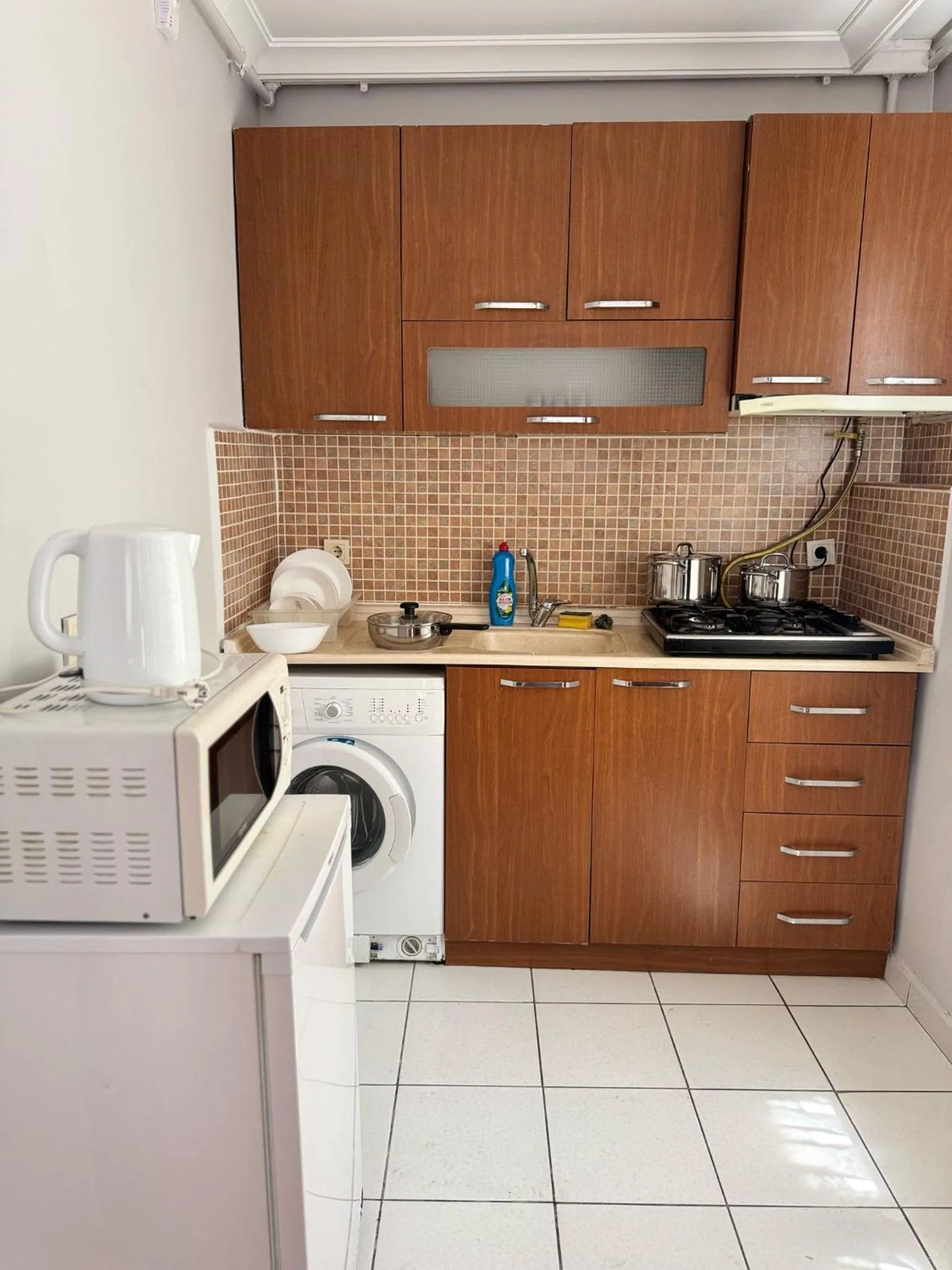 Coffee/tea facilities in Istanbul Family Apartment