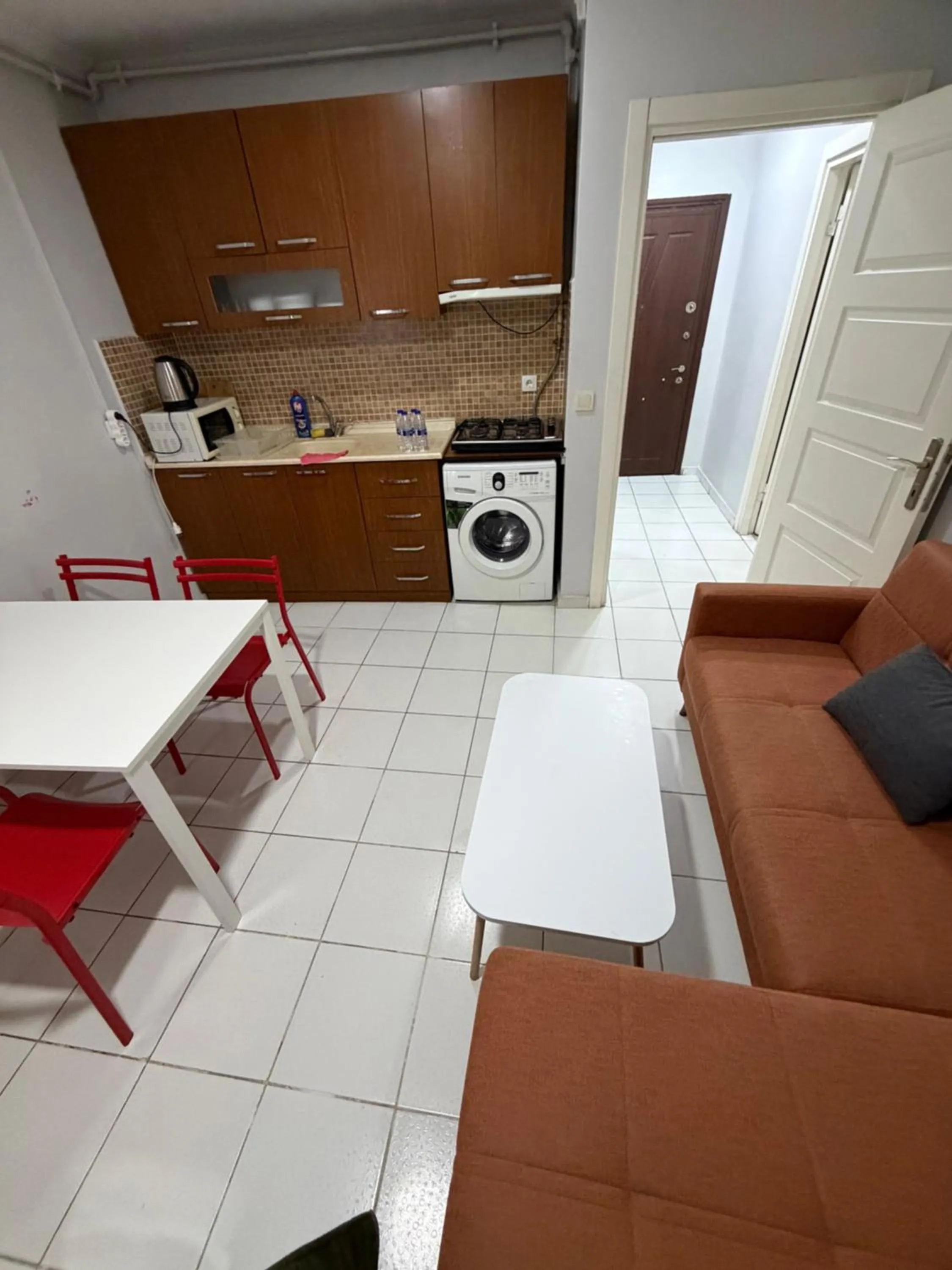 Kitchen or kitchenette in Istanbul Family Apartment