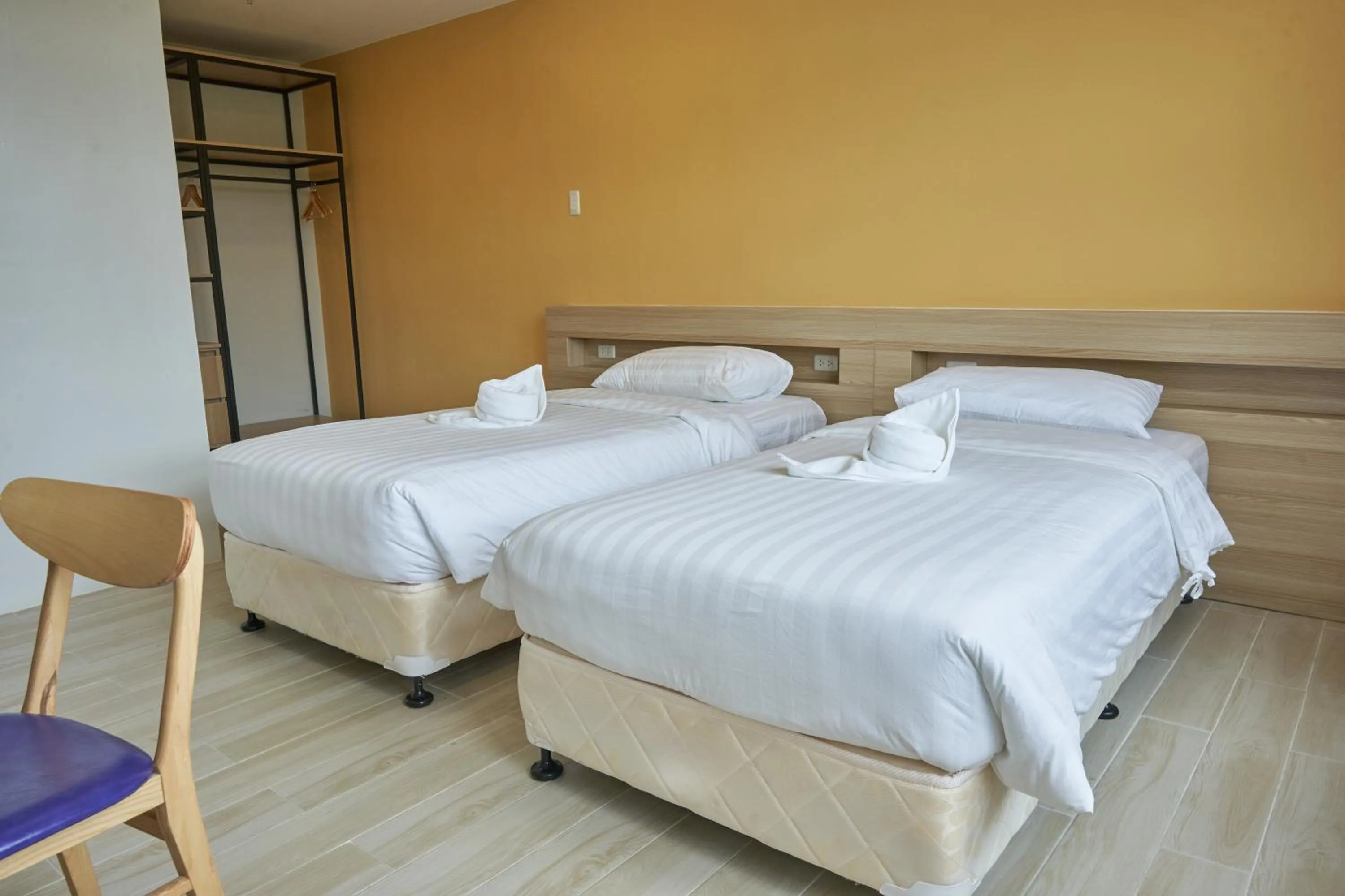 Bed in Treewoods Residences