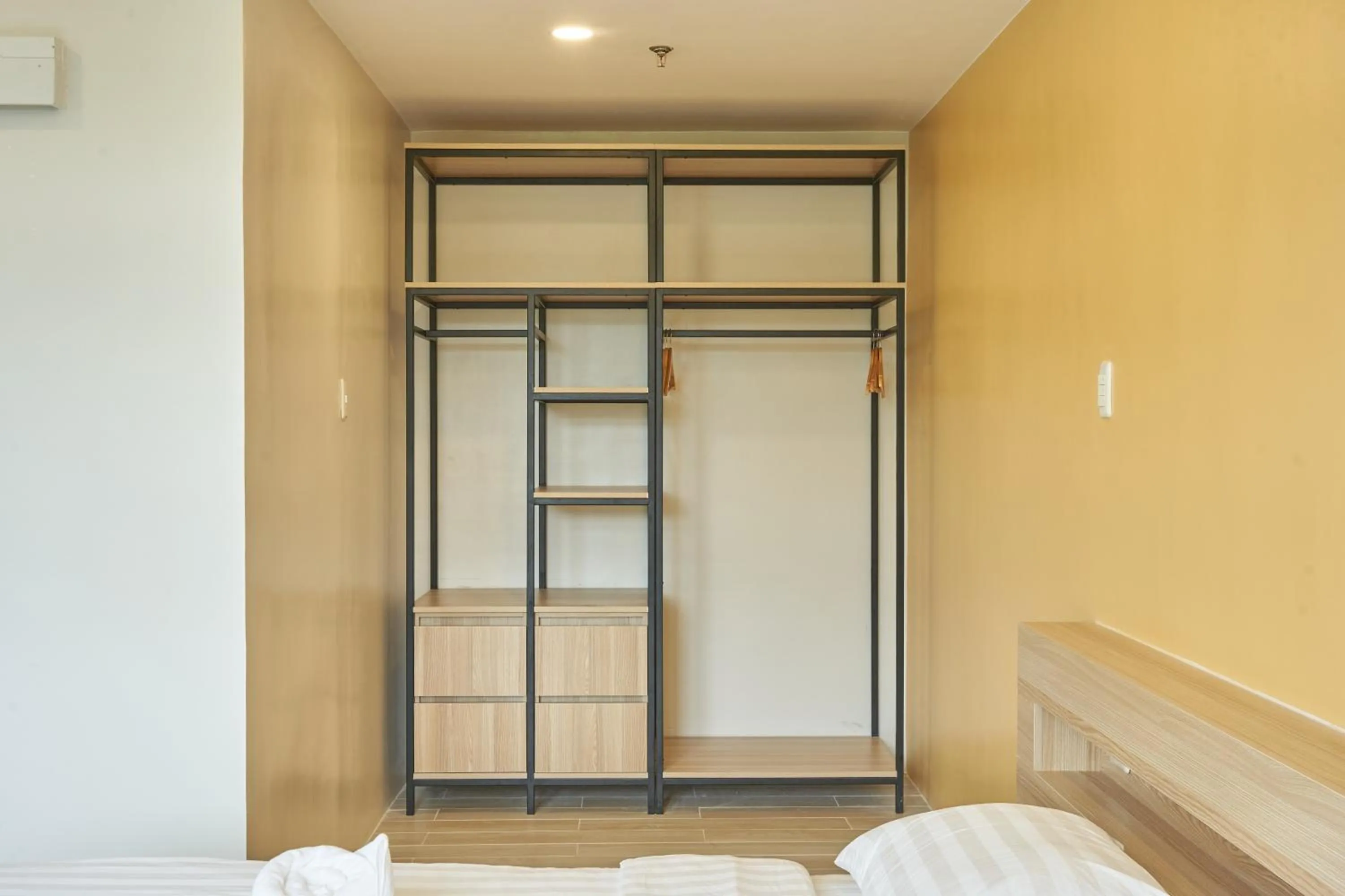 wardrobe, Bed in Treewoods Residences
