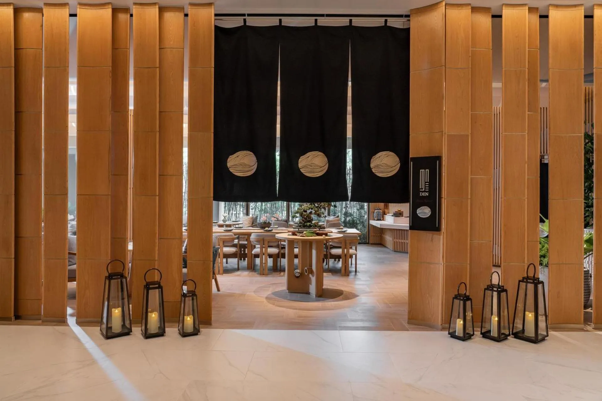 Restaurant/places to eat in Meliá Pattaya Hotel