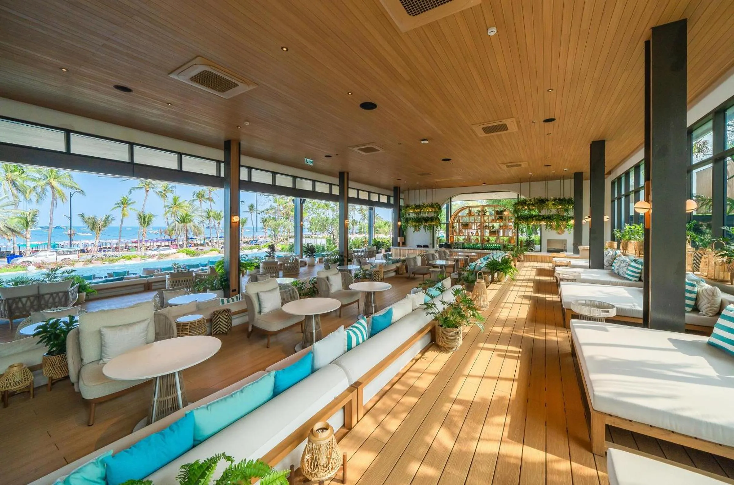 Restaurant/places to eat in Meliá Pattaya Hotel