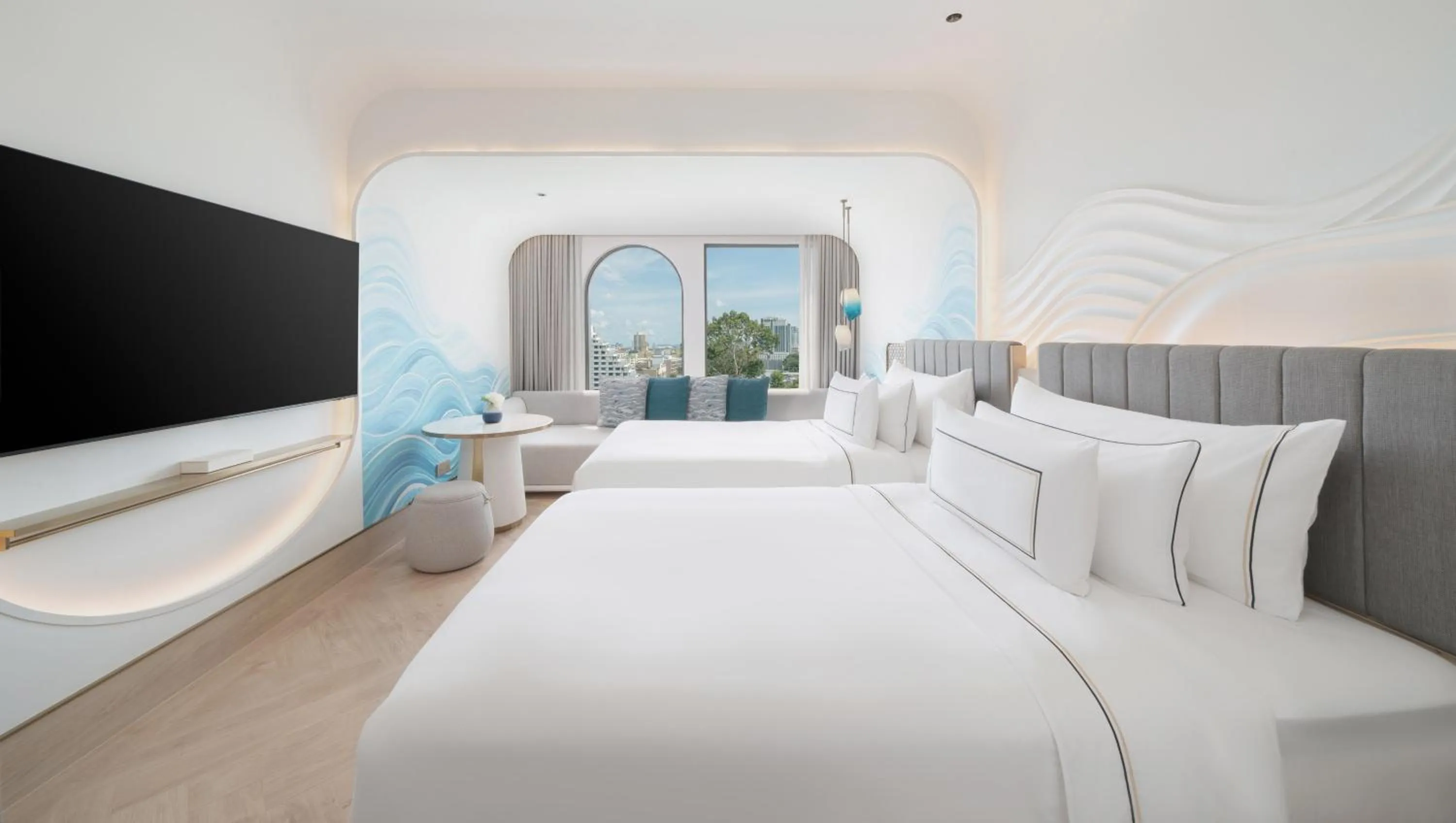 View (from property/room), Bed in Meliá Pattaya Hotel