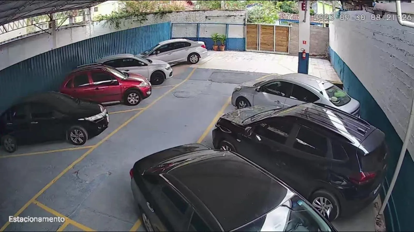 Parking in Pousada Estrela Mare