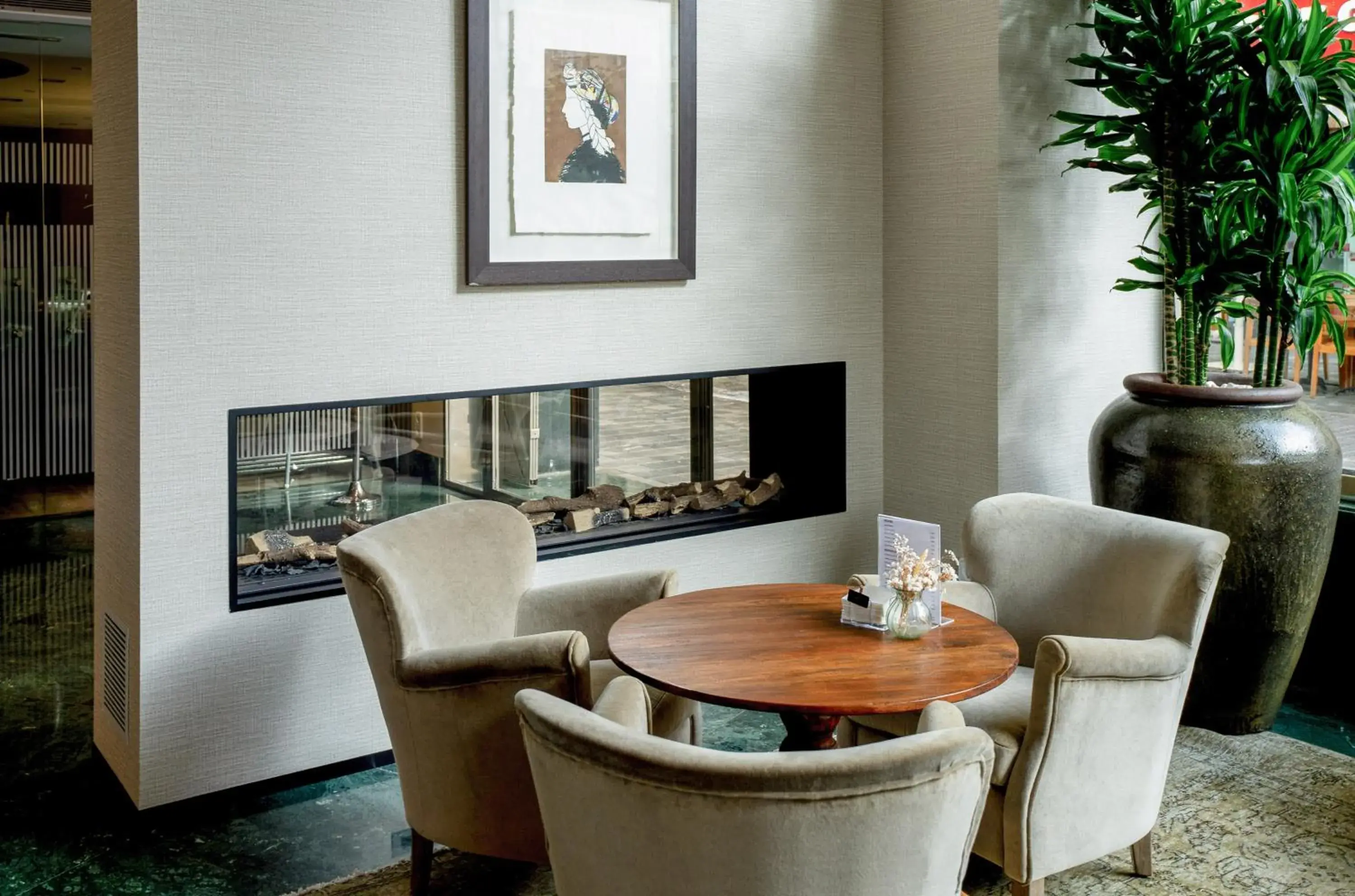 Lobby or reception in Melia Plaza Valencia Lobby or reception in Melia Plaza Valencia