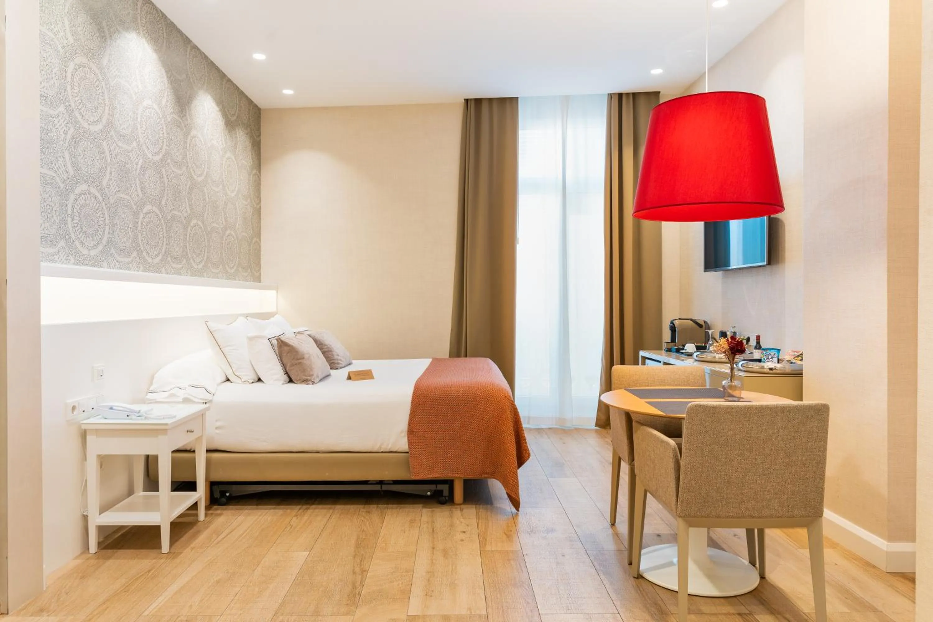 Bed in Melia Plaza Valencia