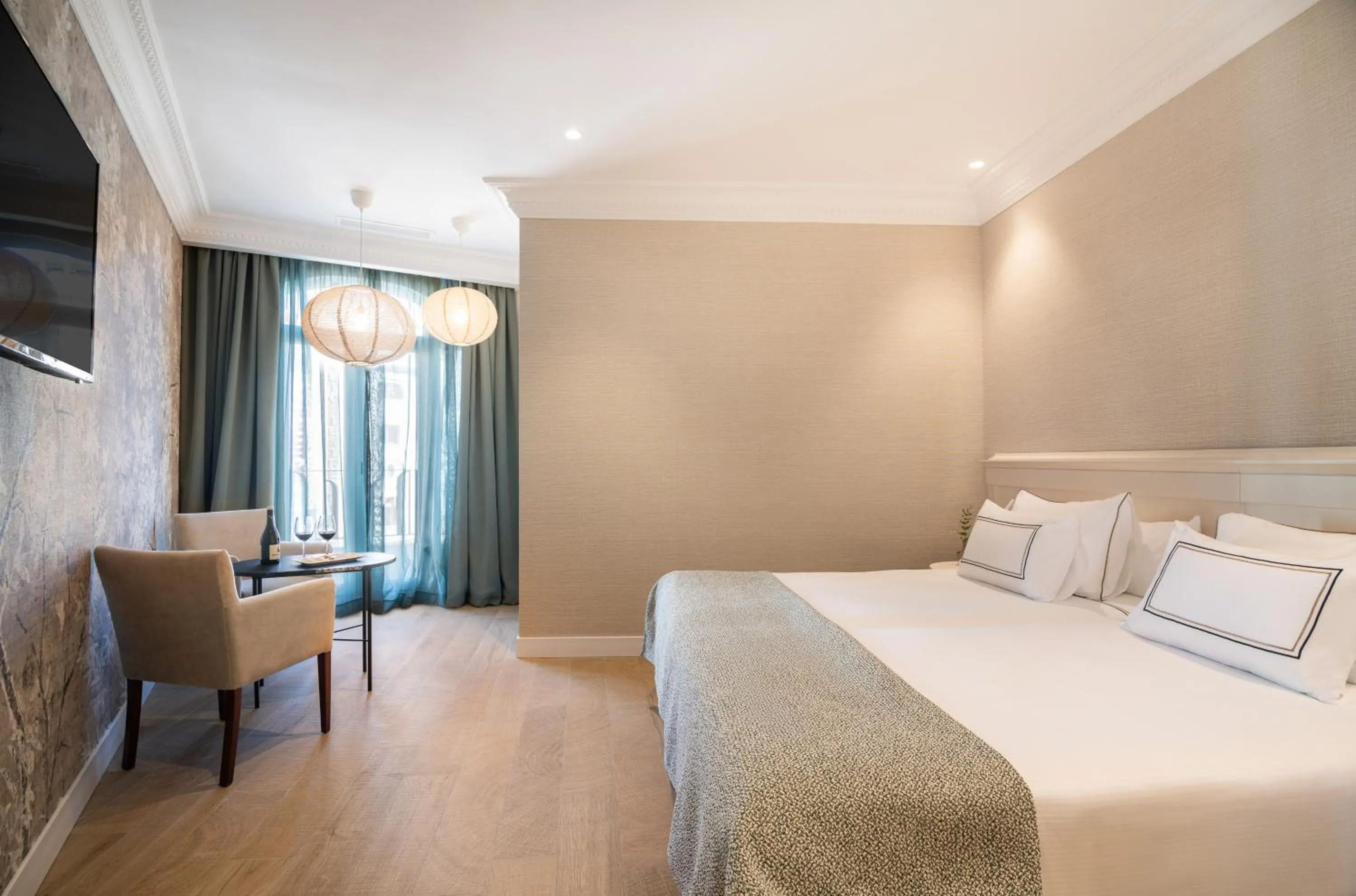 Bed in Melia Plaza Valencia