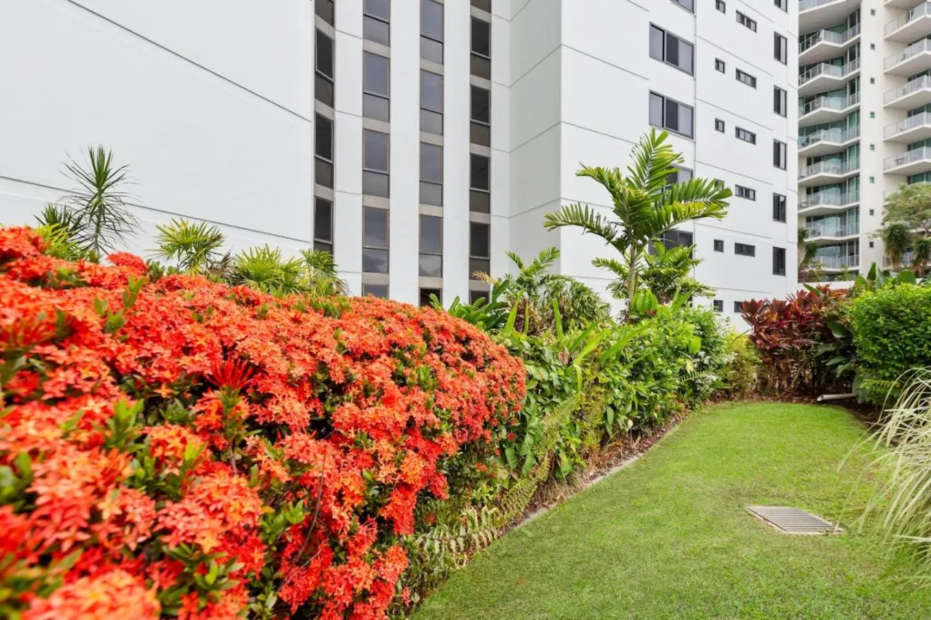 Property building in Aquarius Esplanade Retreat