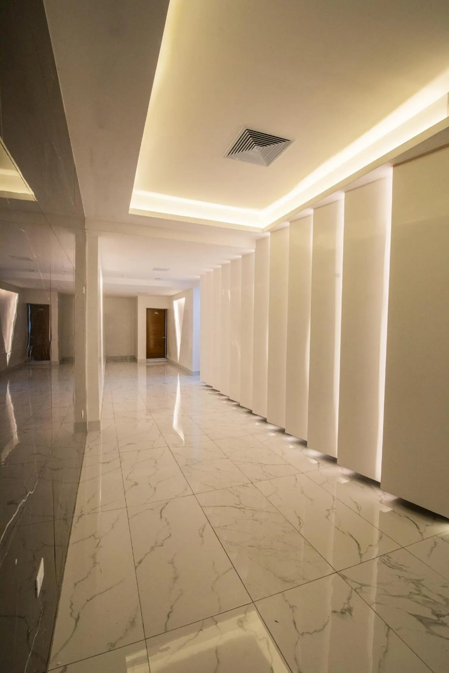 lovera hotel