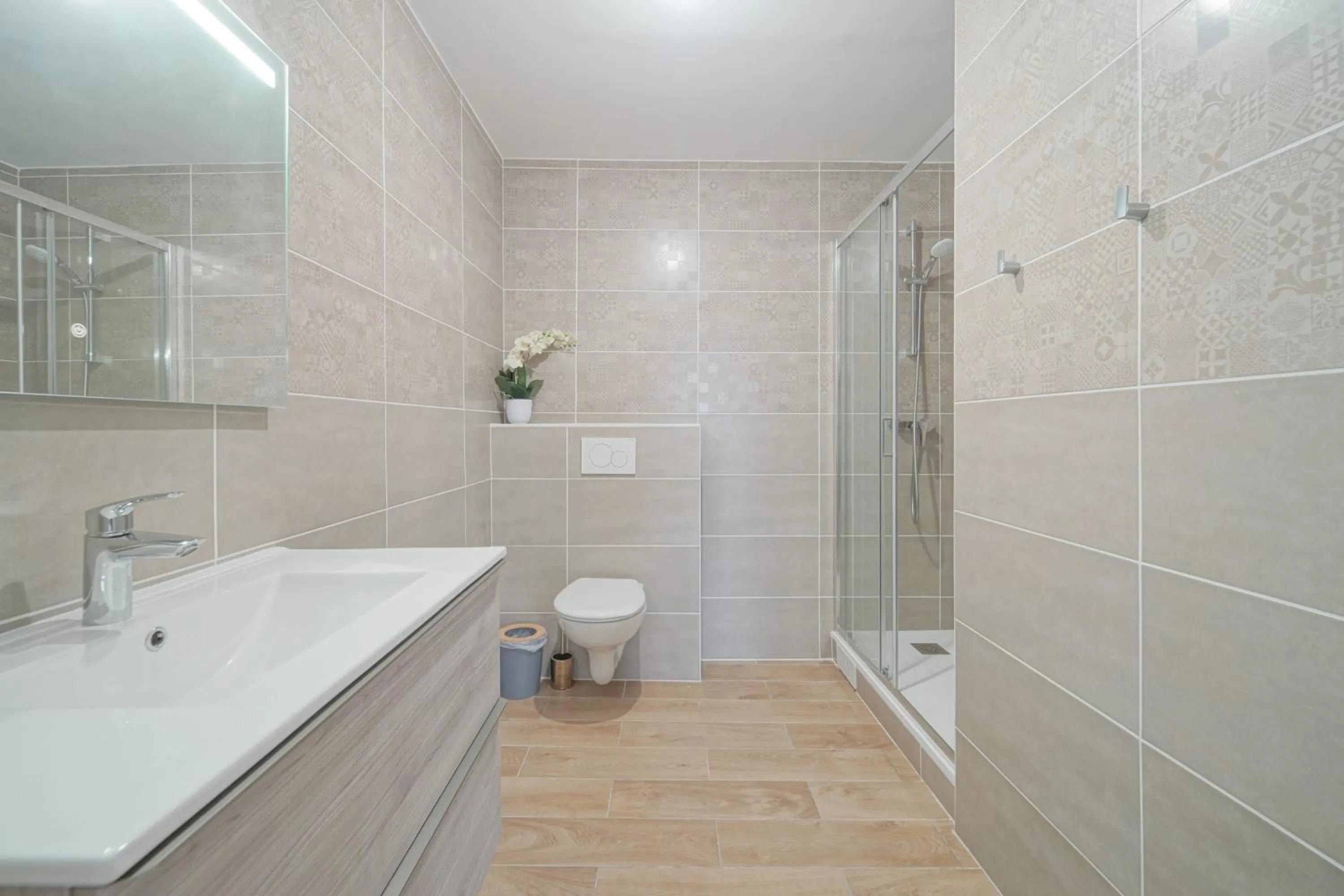 Hotel Trianon Saint Ouen