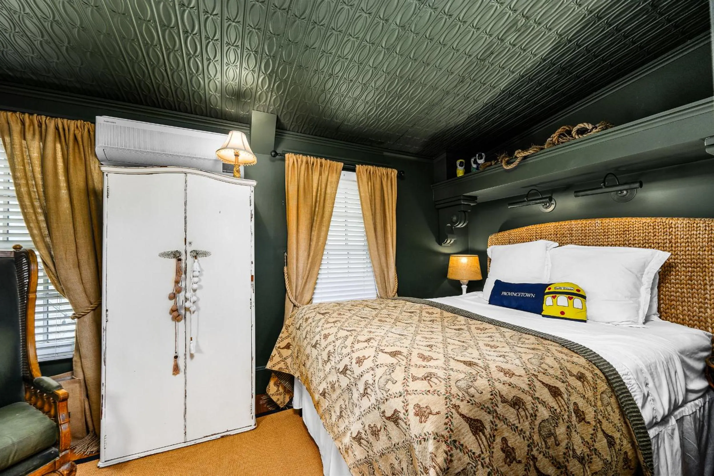 The Gaslamp Bed and Breakfast