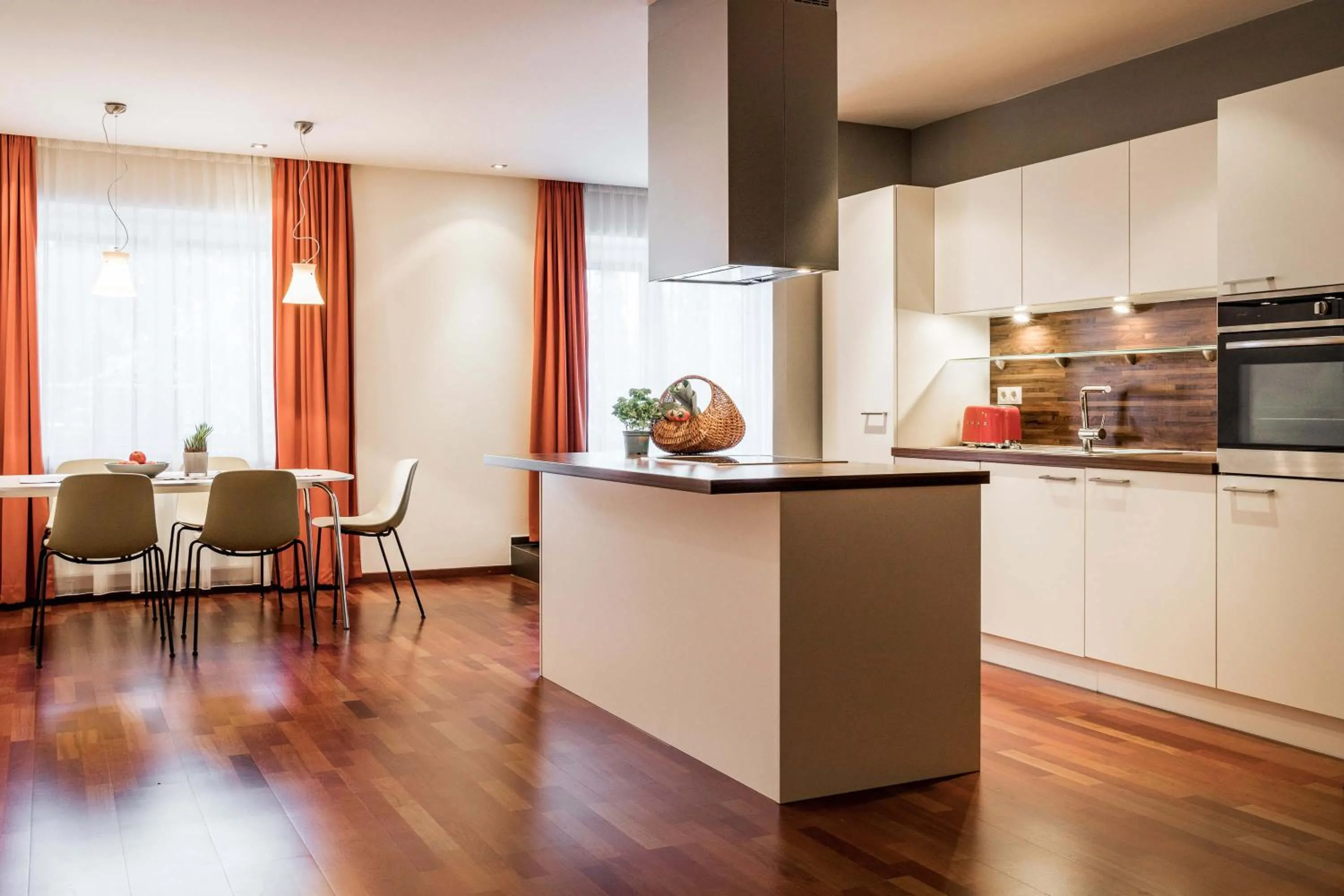 Kitchen or kitchenette in Sankt Johann Spa Suites & Apartments
