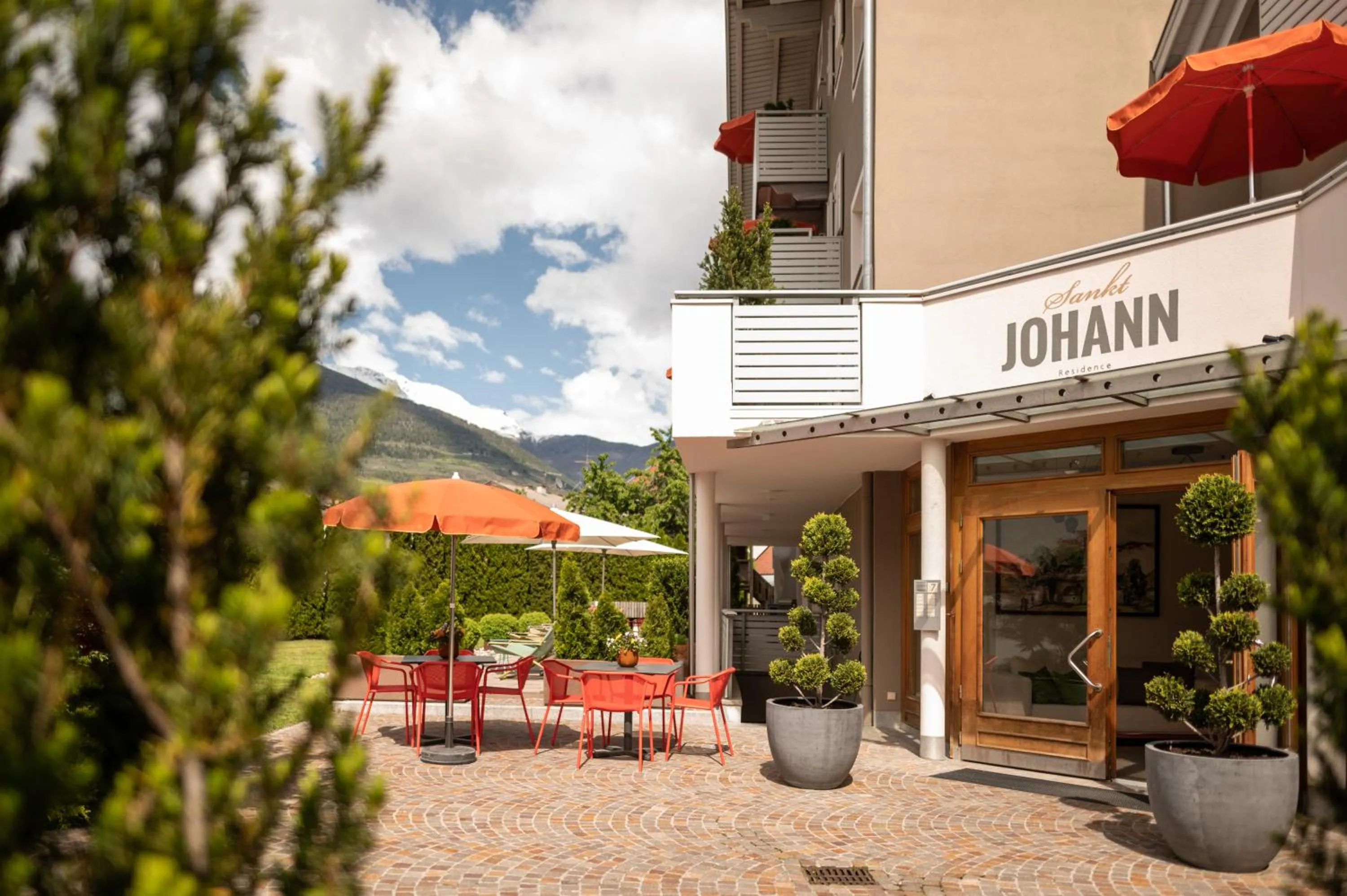 Property building in Sankt Johann Spa Suites & Apartments
