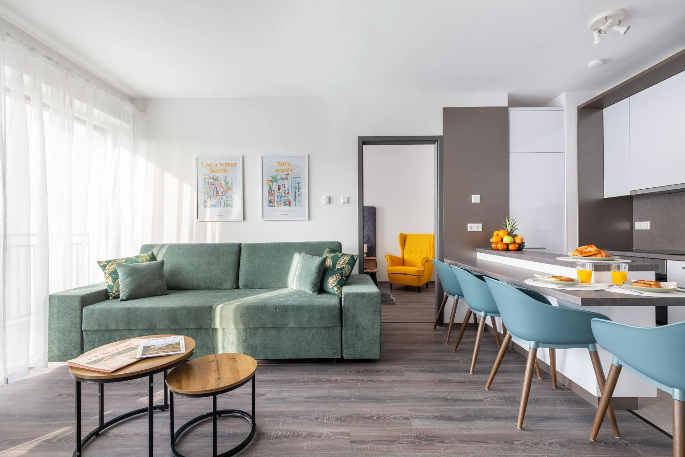 Living room in Hock Residence by Vagabond