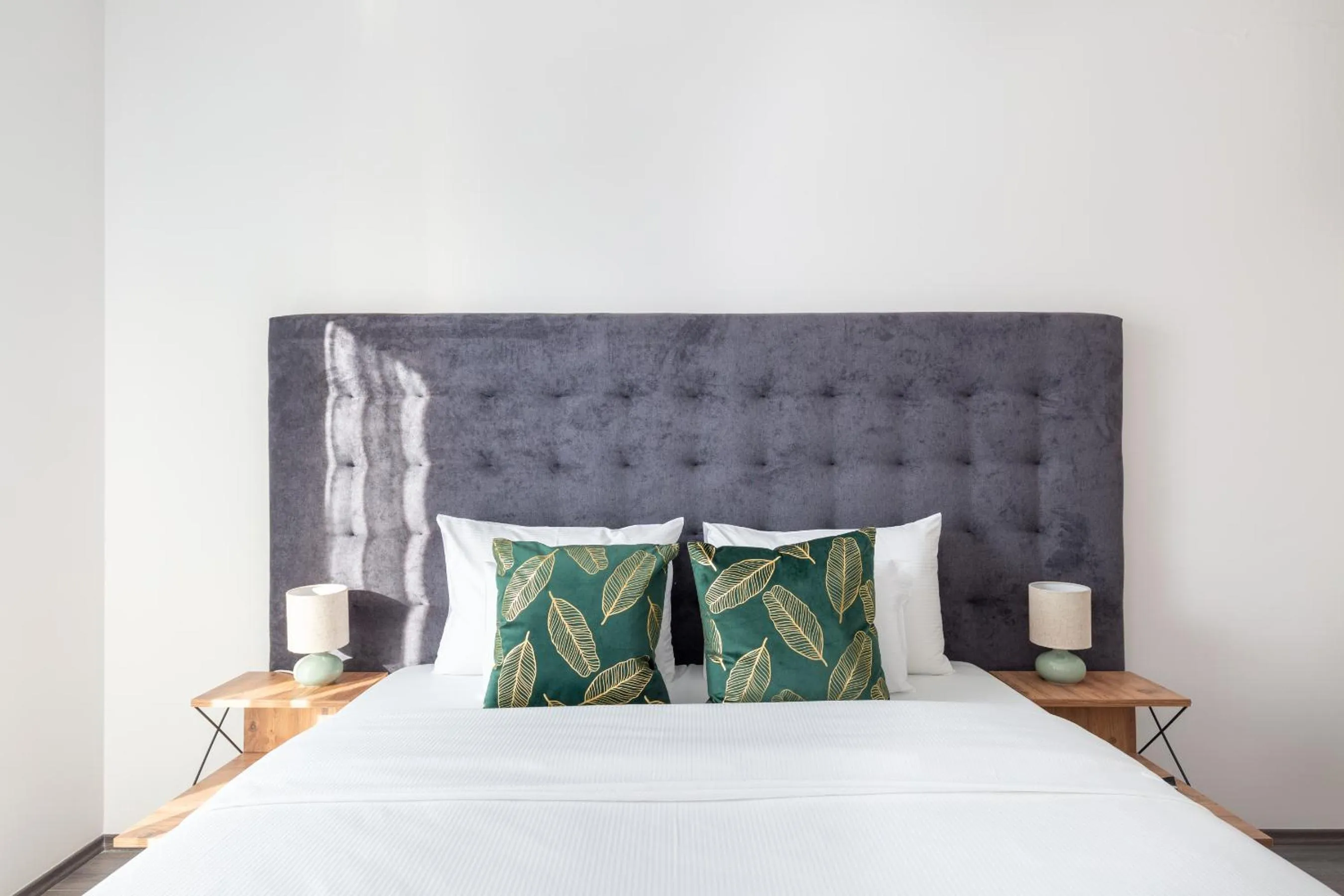 Bed in Hock Residence by Vagabond