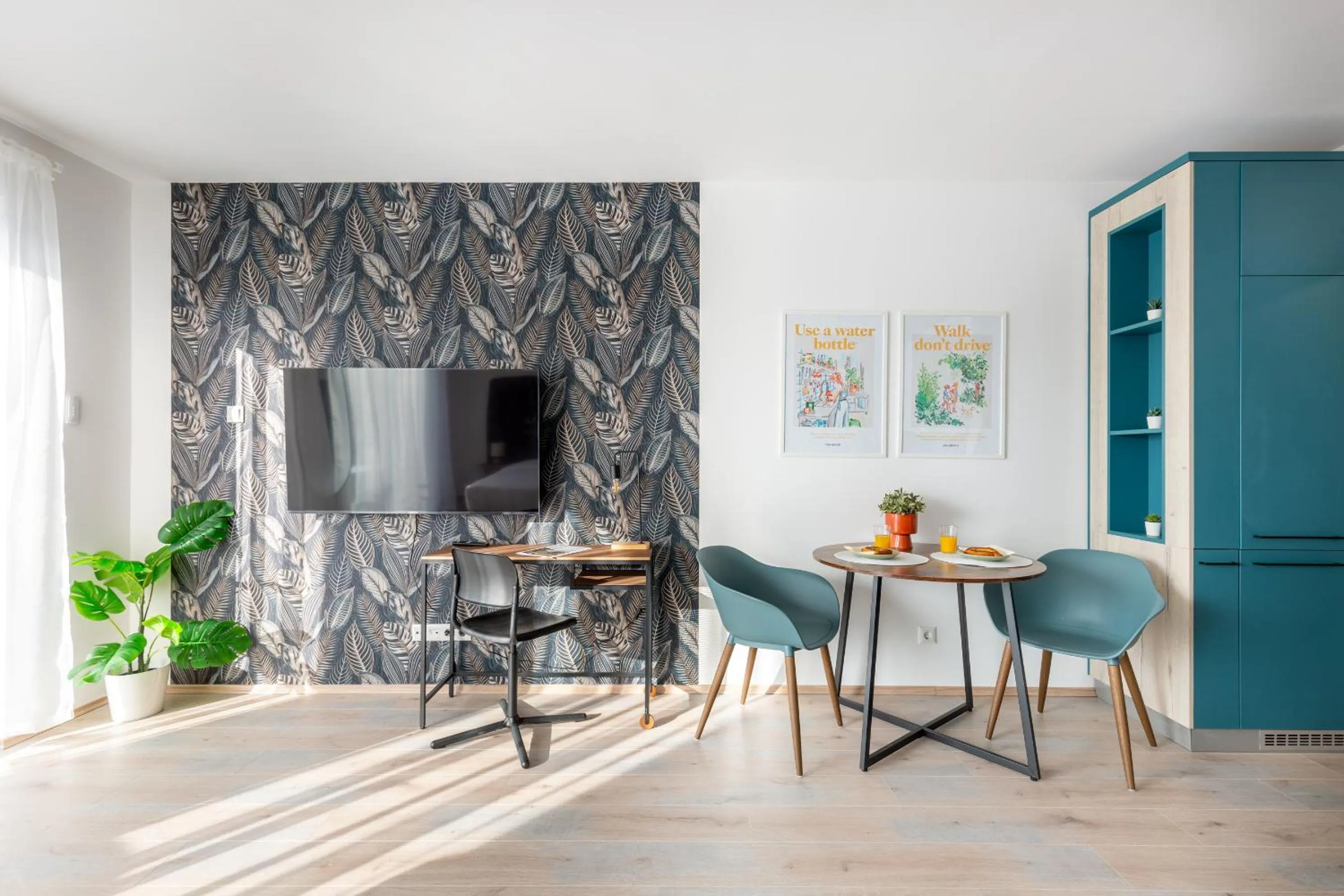 TV and multimedia in Hock Residence by Vagabond