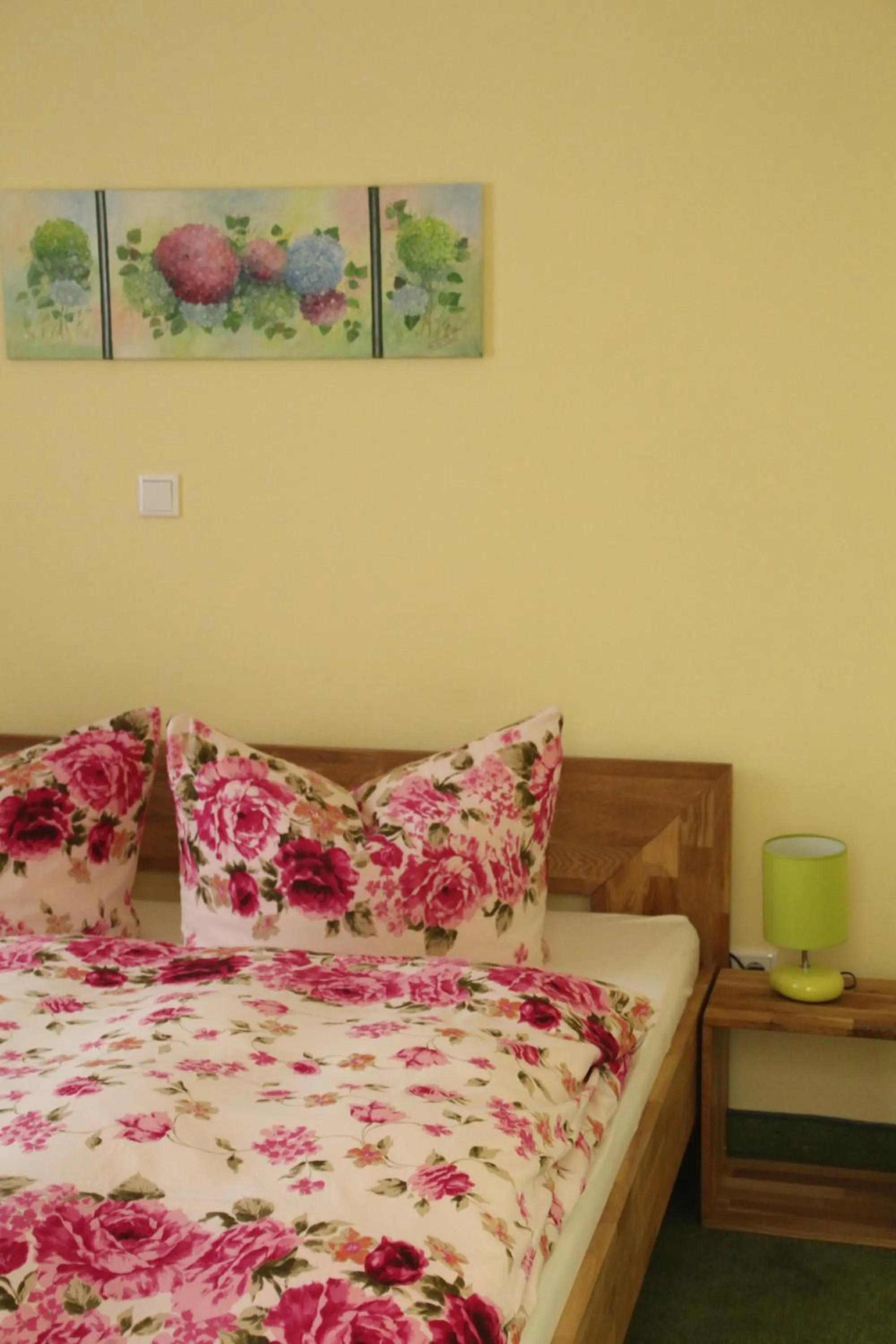 Bedroom, Bed in Gasthaus Forelle